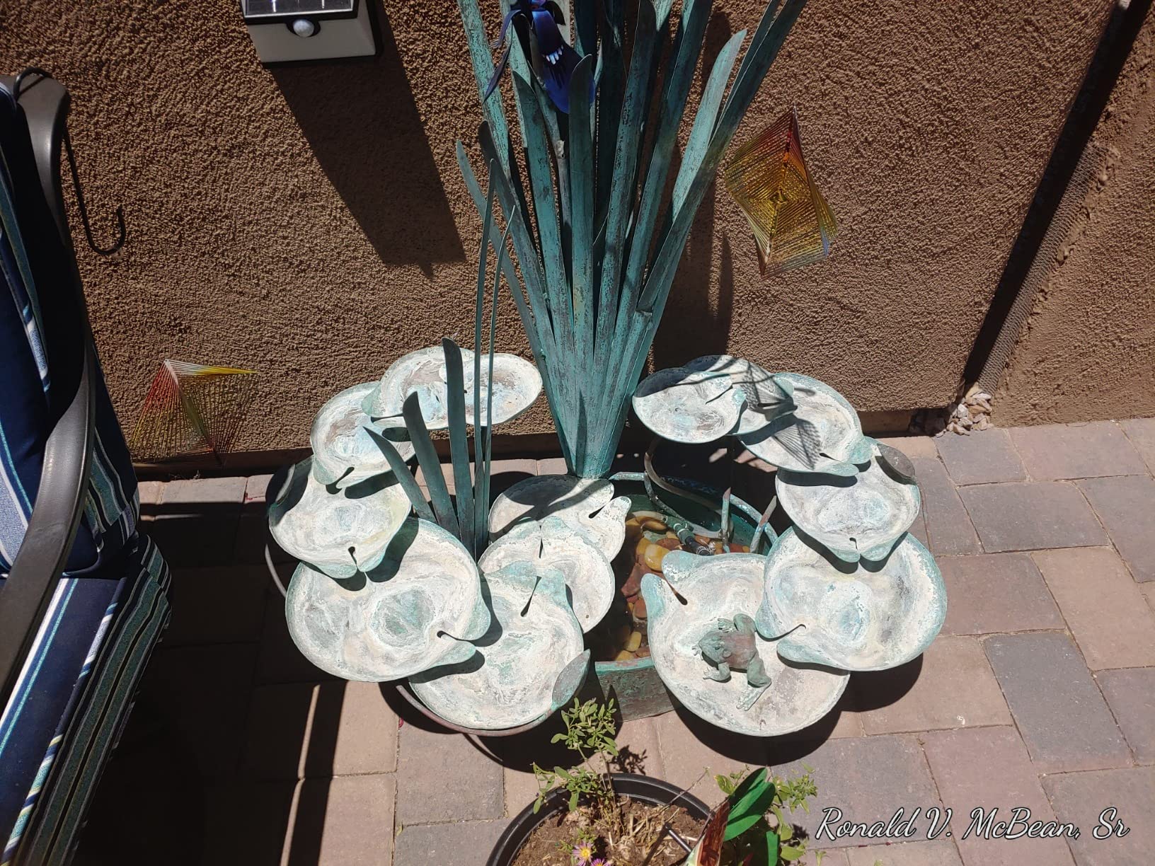 Beckett M Low Water Auto Shut-Off Pump for Fountains (120V, 160 GPH, 3.8 ft Max Lift) - Customer Photo 2