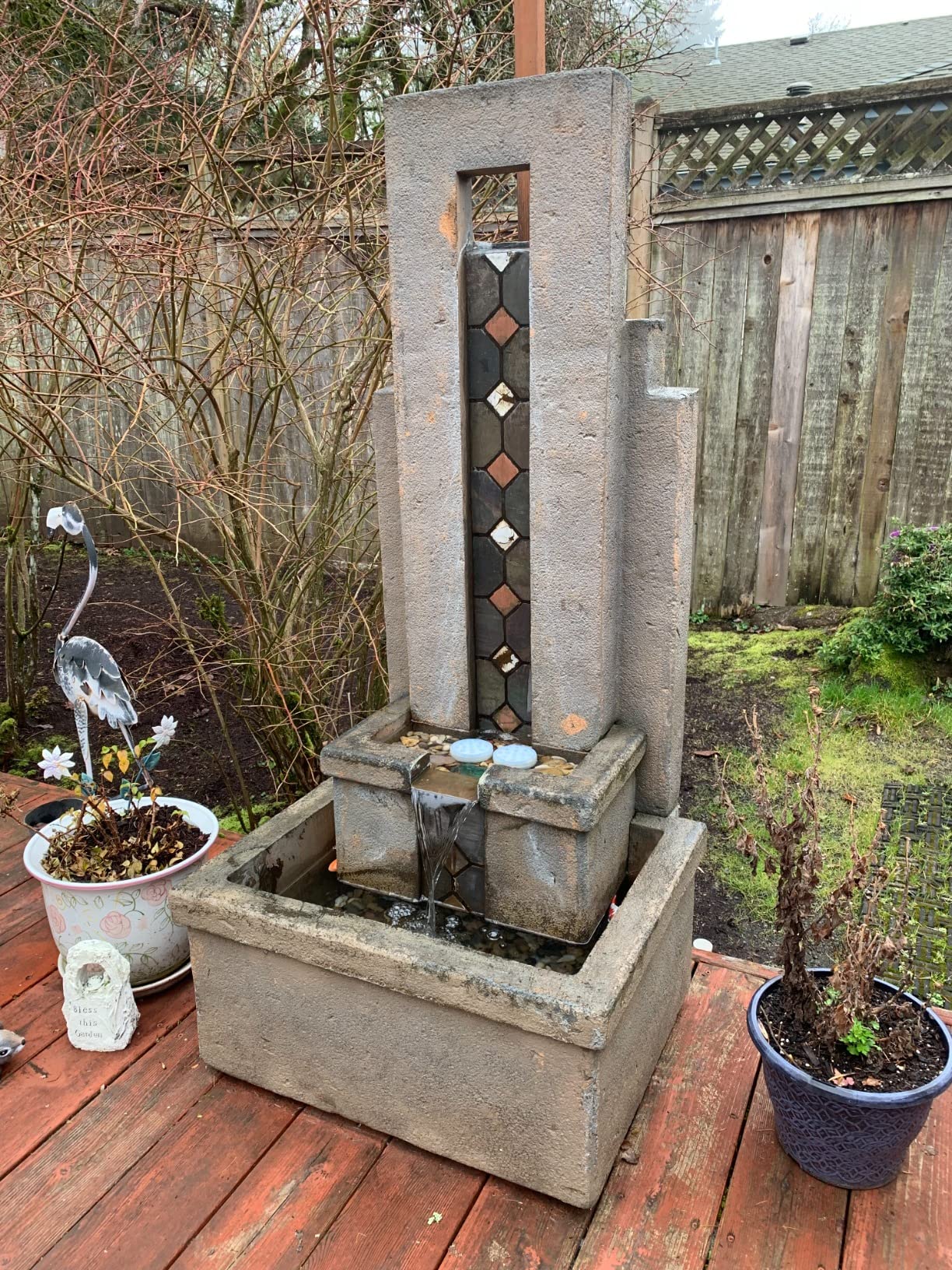 Teamson Home Water Pump for Fountains, Garden Ponds, and Birdbaths, 119 GPH, 2.5 Inch Length, Black - Customer Photo 1