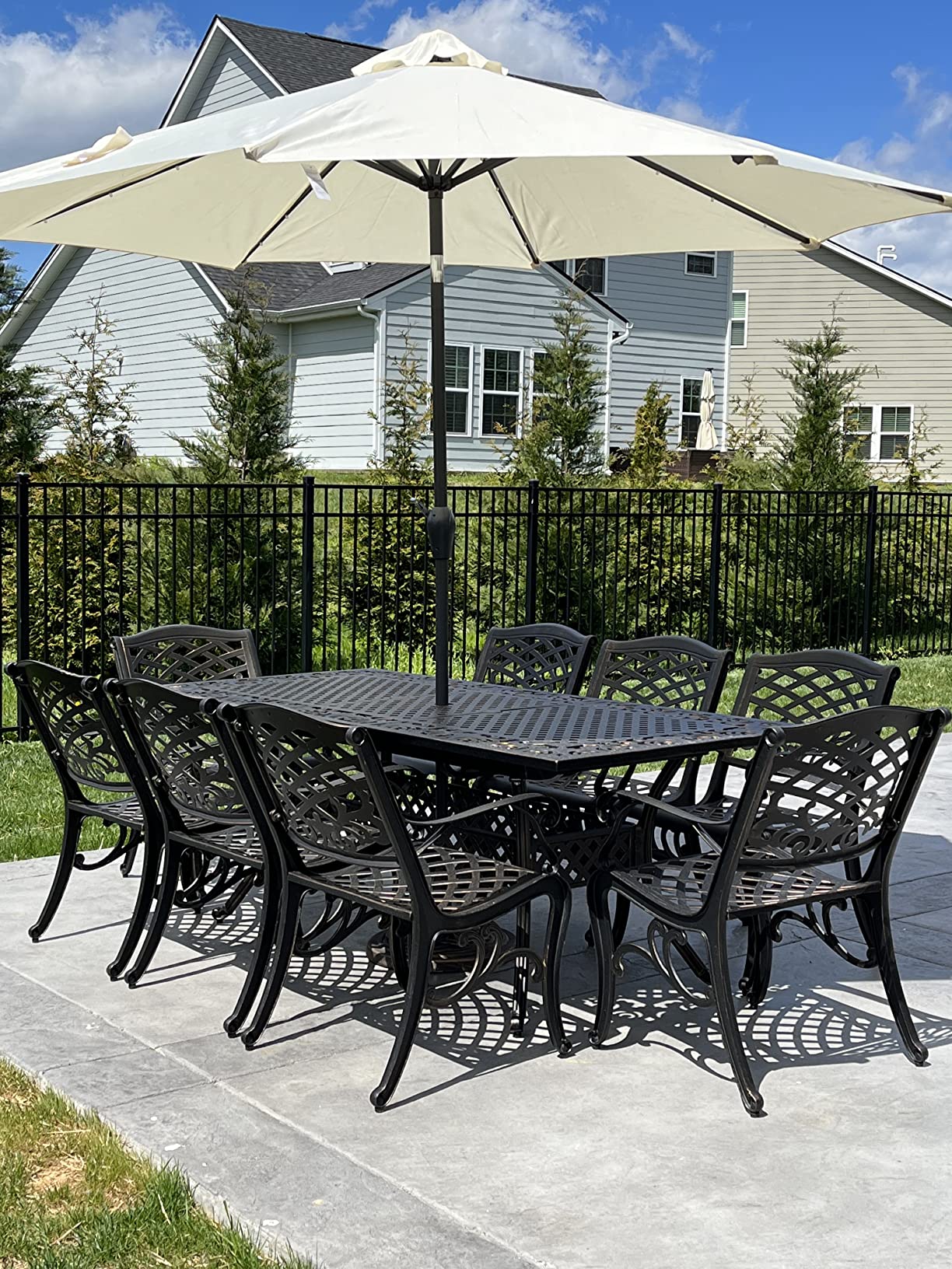 Christopher Knight Home Outdoor Expandable Patio Dining Table, 64