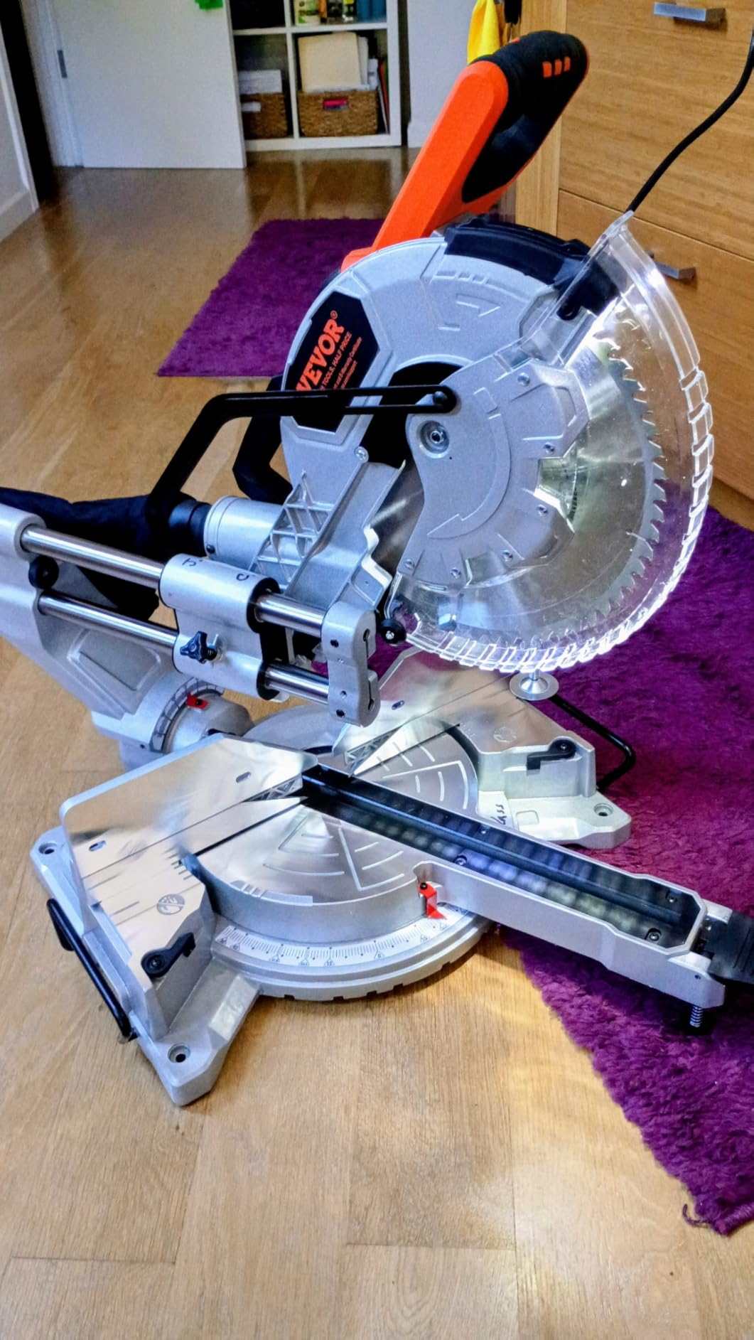 VEVOR Sliding Compound Miter Saw, 10-Inch Blade, 15 Amp Motor, 60-Tooth, Corded Double Bevel Sliding Miter Saw, LED Precision Alignment, Angle Adjustable, for Wood, Composite Decking, Laminates - Customer Photo 1