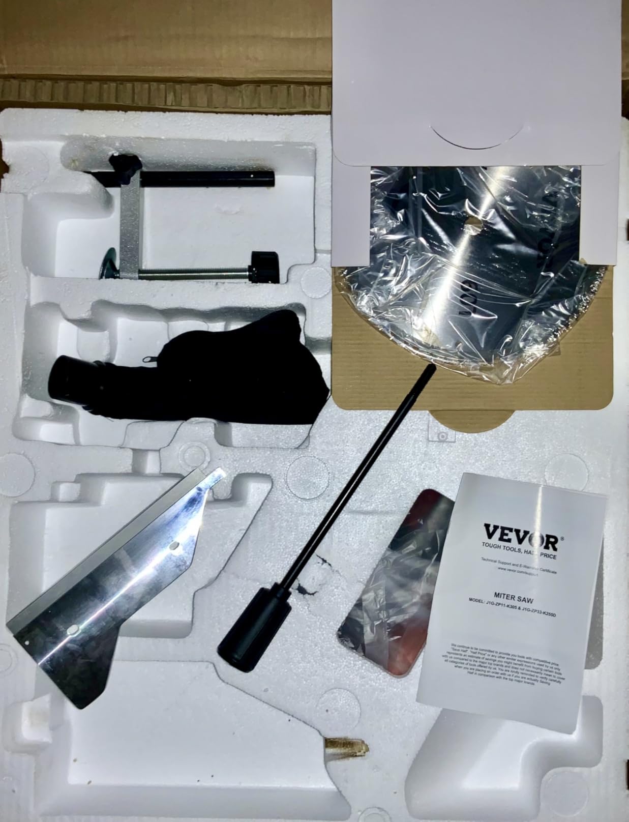 VEVOR Sliding Compound Miter Saw, 10-Inch Blade, 15 Amp Motor, 60-Tooth, Corded Double Bevel Sliding Miter Saw, LED Precision Alignment, Angle Adjustable, for Wood, Composite Decking, Laminates - Customer Photo 2