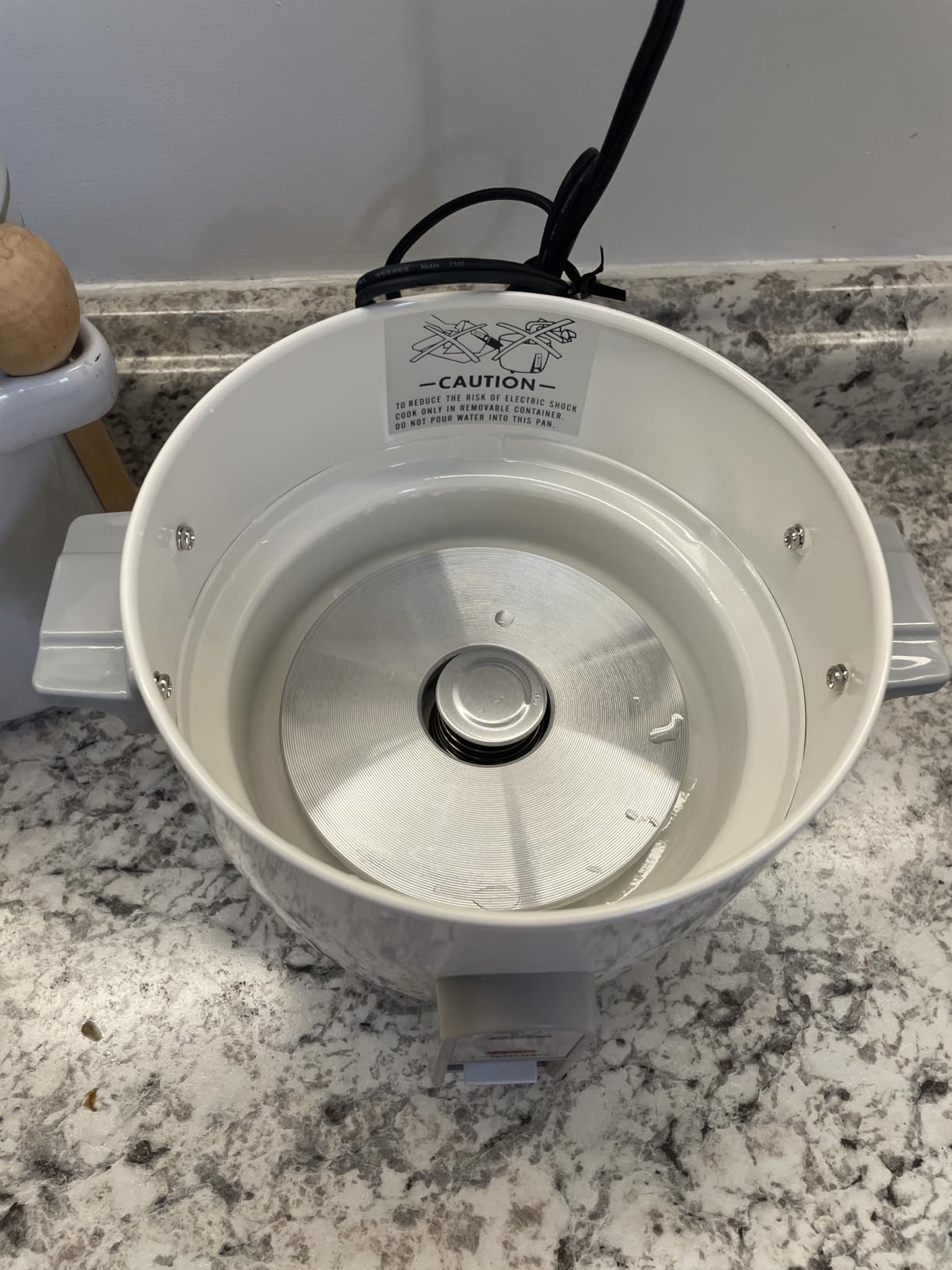 Zojirushi 3 Cup Rice Cooker/Steamer ( White) Customer Review Zojirushi 3 Cup Rice Cooker/Steamer ( White) - Customer Photo 2