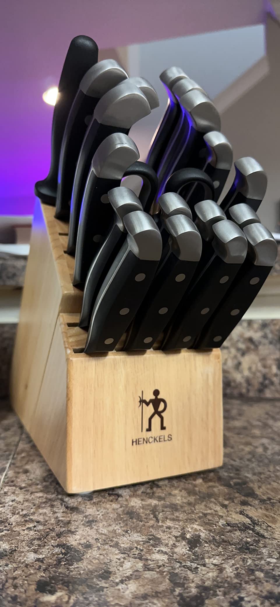 ZWILLING Professional S 18-Piece Knife Block Set, Chef Knife, Serrated Utility Knife, Steak Knife Set, Black - Customer Photo 5