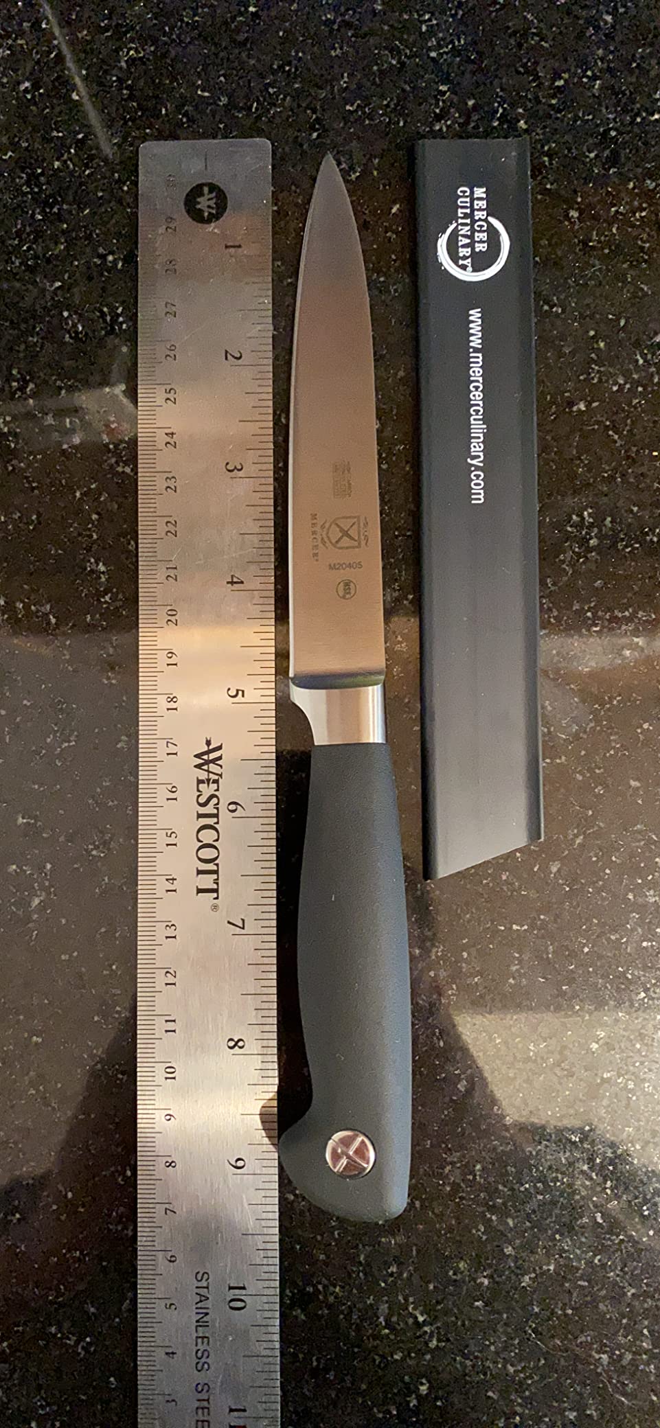 Mercer Culinary M20907 Genesis 7-Inch Nakiri Vegetable Knife, Black - Customer Photo 4