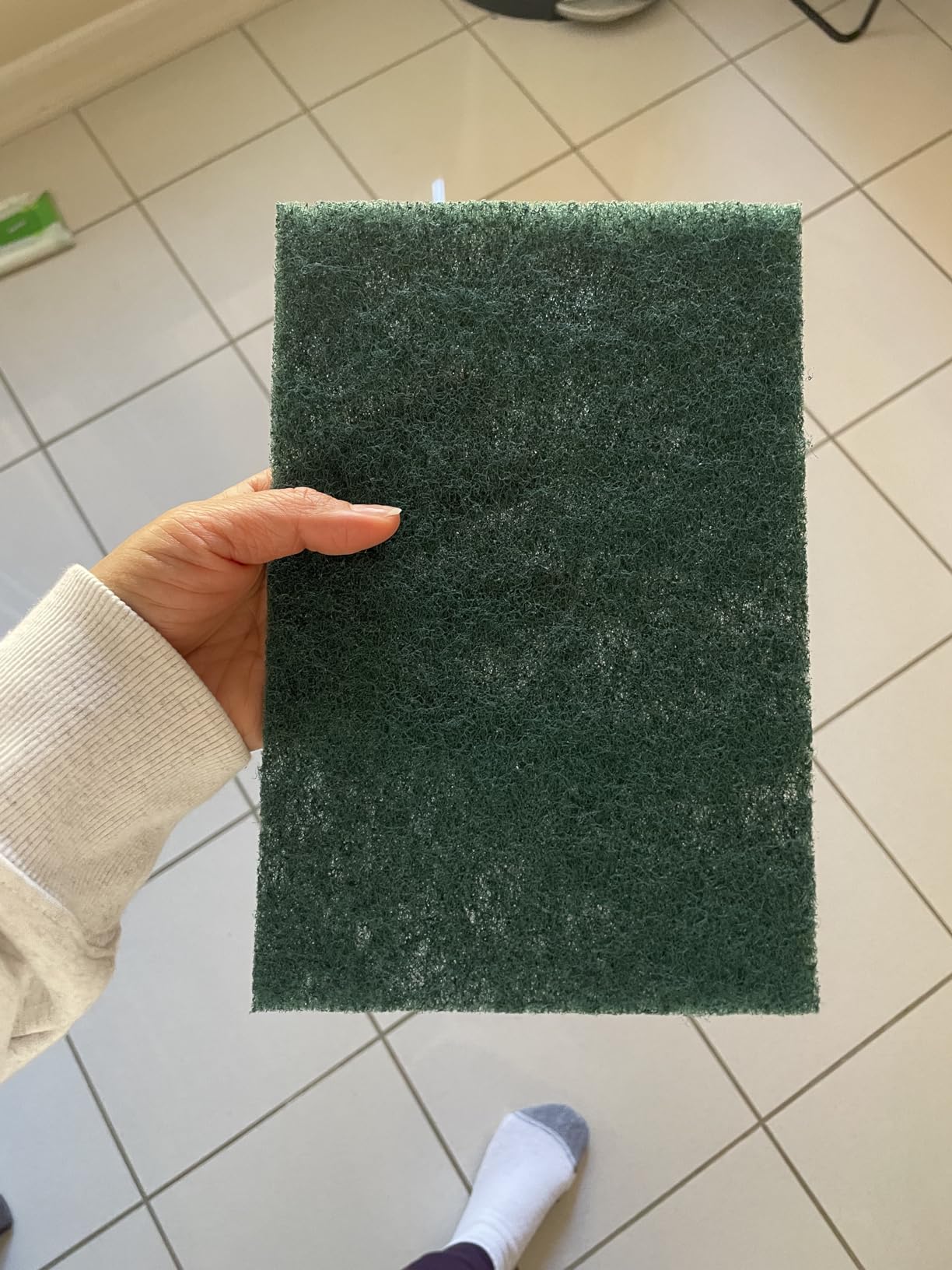 Scotch-Brite Heavy Duty Scouring Pad, Dish Scrubber for Kitchen + Outdoor, 8 Scrub Pads for Uncoated Pots and Pans, Cast Iron Cooktops, Grill Grates, Oven Racks, & BBQ, Durable, Long-Lasting - Customer Photo 2