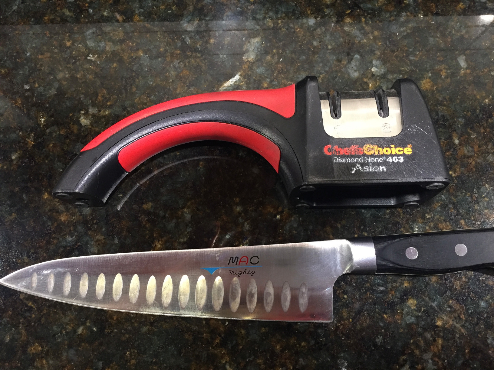 MTH-80 Professional Series Chefs Knife 200mm(7.8Inch) Customer Review MTH-80 Professional Series Chefs Knife 200mm(7.8Inch) - Customer Photo 1