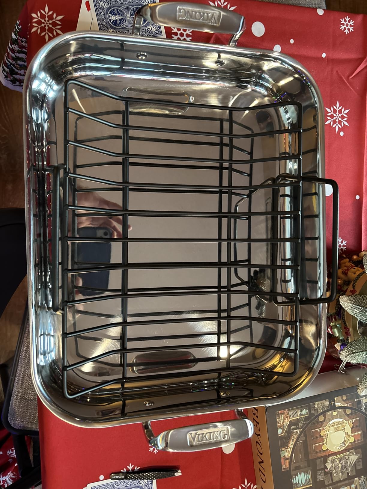 Viking 3-Ply Stainless Steel Roasting Pan with Non Stick Rack, 16 x 13 Inch Kitchen Cookware, Great for Turkey, Dishwasher and Oven Safe, Induction Ready, Silver - Customer Photo 2