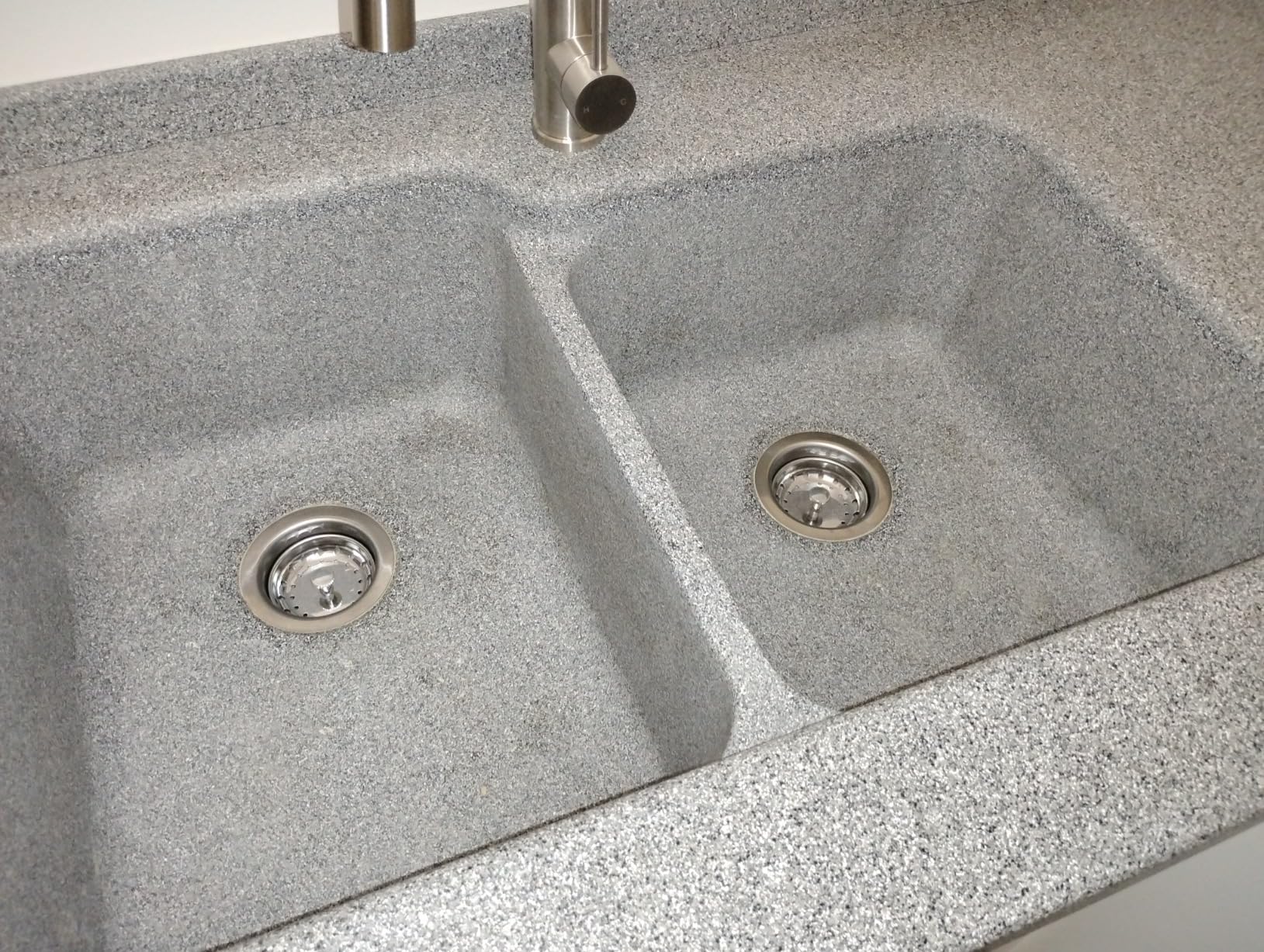 Highcraft 9733 Kitchen Sink (3-1/2'' Inch) Stainless Steel Drain Assembly With Strainer Basket-and Rubber Stopper, 3.5 Customer Review Highcraft 9733 Kitchen Sink (3-1/2'' Inch) Stainless Steel Drain Assembly With Strainer Basket-and Rubber Stopper, 3.5 - Customer Photo 4