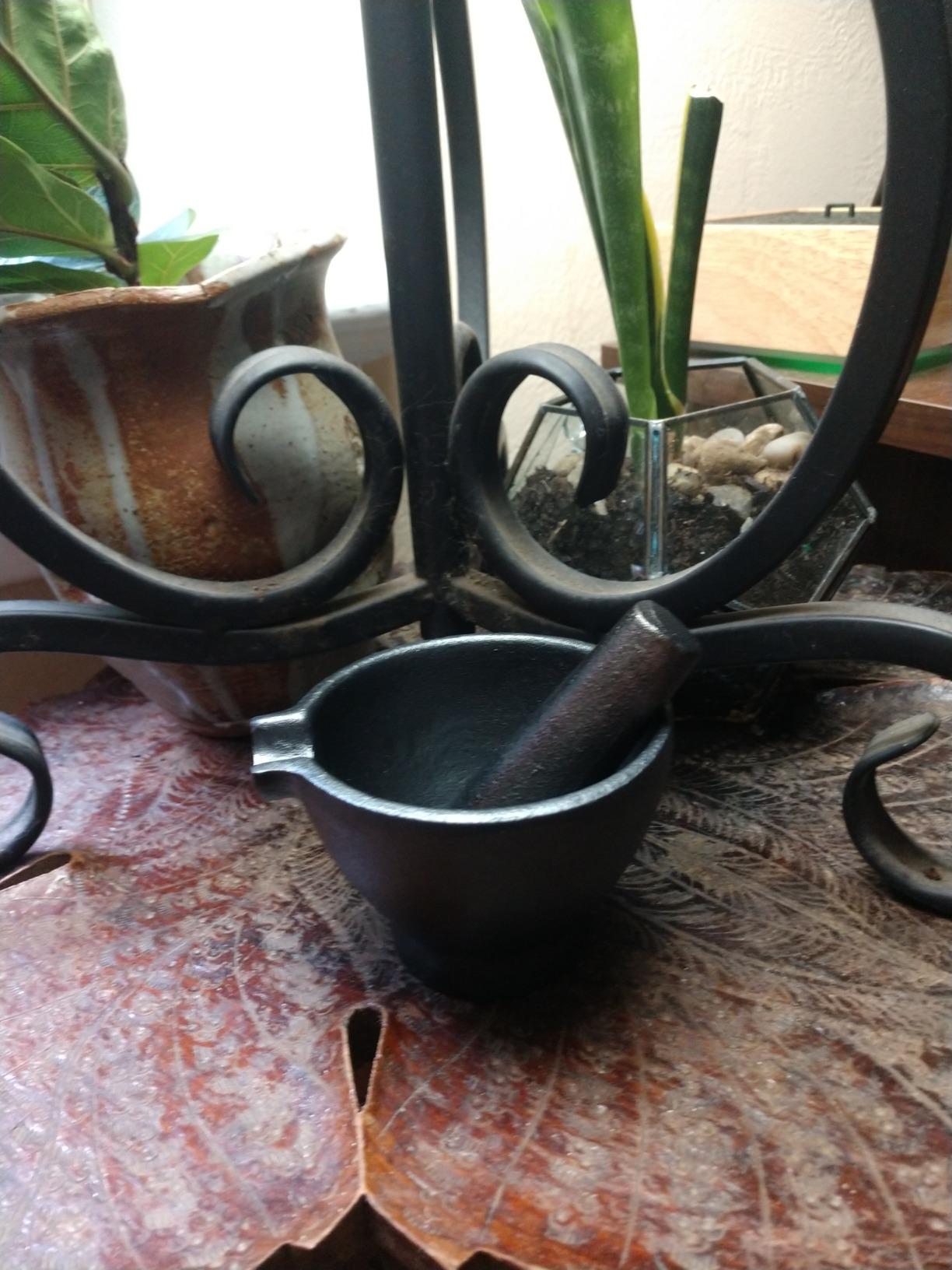Fox Run Mortar and Pestle, Cast Iron, Black Customer Review Fox Run Mortar and Pestle, Cast Iron, Black - Customer Photo 2