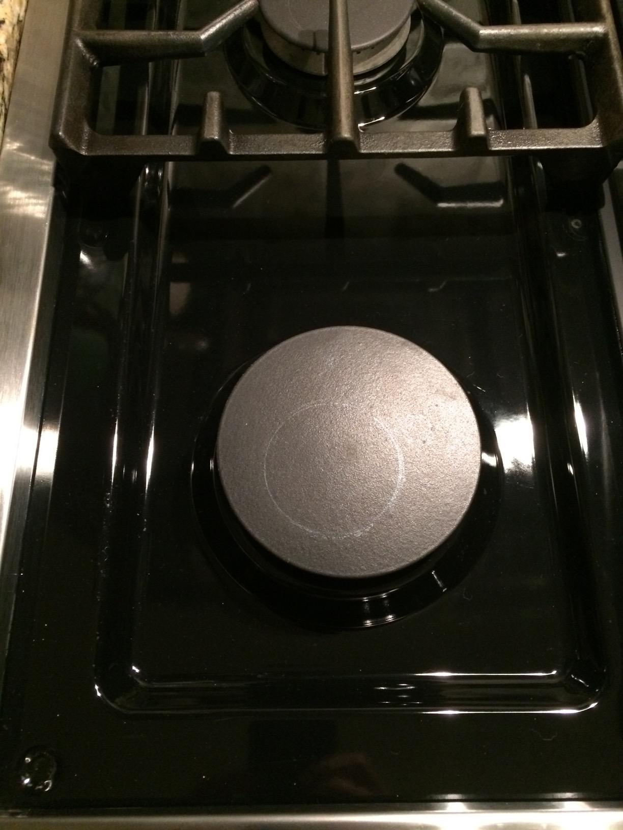 Affresh Cooktop Cleaning Kit, Safe for Glass & Ceramic Cooktops, Includes 5 oz cleaner, 5 pads, 1 scraper - Customer Photo 2