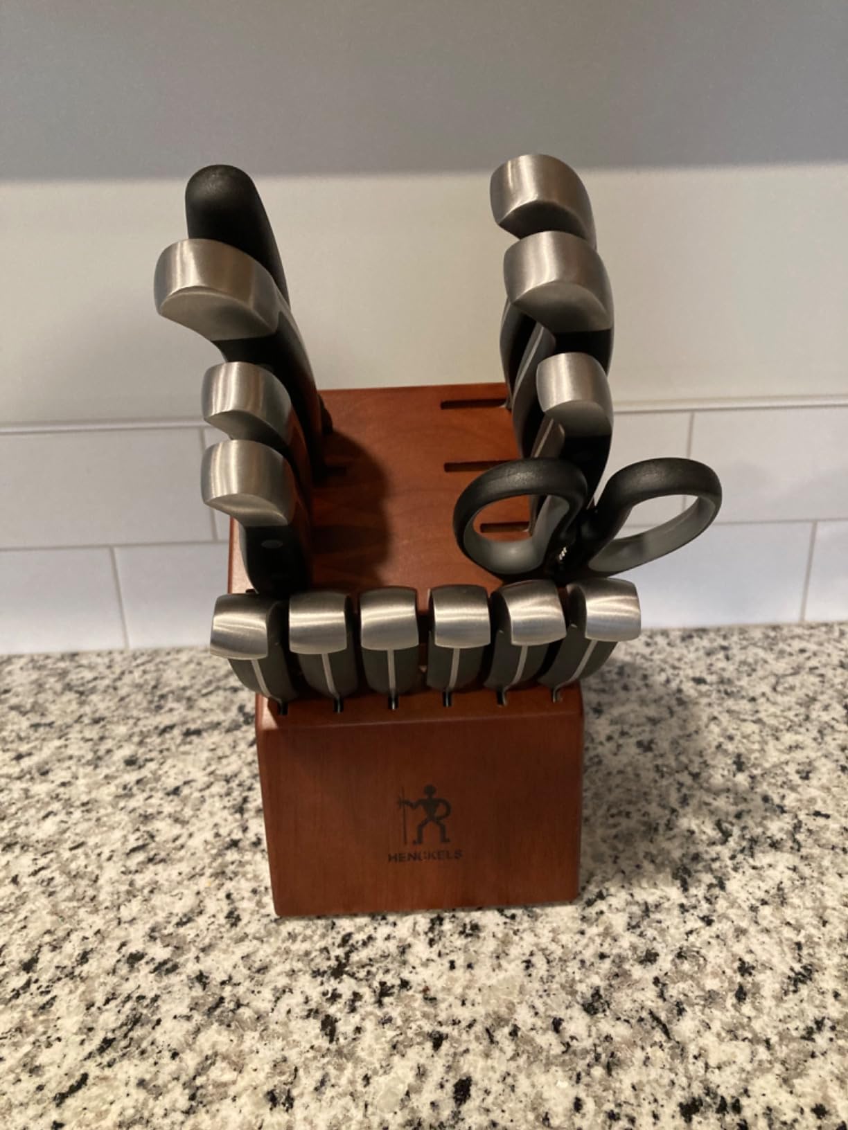 HENCKELS Premium Quality 15-Piece Knife Set with Block - Customer Photo 3