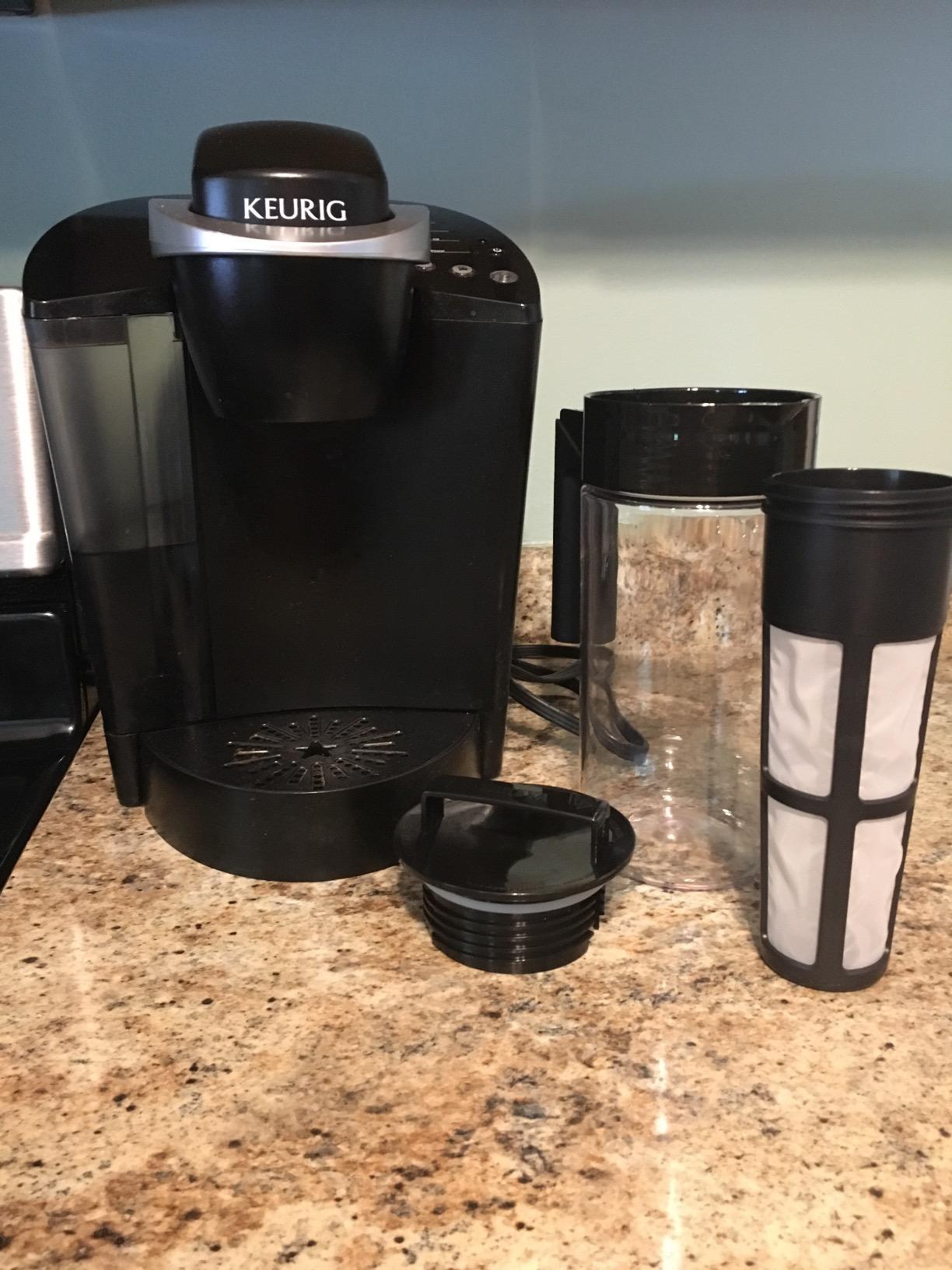 Takeya Tritan Cold Brew Coffee Maker - Airtight Pitcher with Leak-Free Lid - BPA-Free Cold Brew Maker with Silicone Handle - Dishwasher-Safe Pitcher for Homemade Cold Brew - 2 Quart, Black - Customer Photo 1