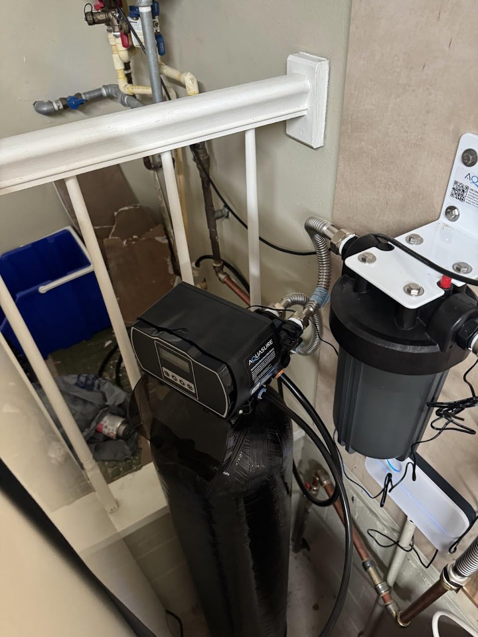 Aquasure Harmony Series 32,000 Grains Whole House Water Softener with High Performance Automatic Digital Metered Control Head | Reduces Hardness & Minerals | Improve Water Quality | for 1-2 bathrooms - Customer Photo 3