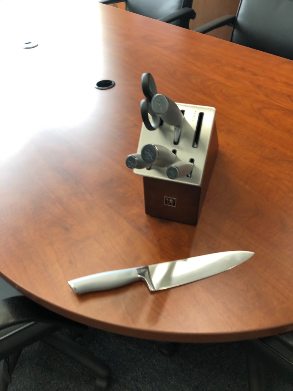 Henckels Modernist 7-pc Self-Sharpening Knife Block Set - Customer Photo 2