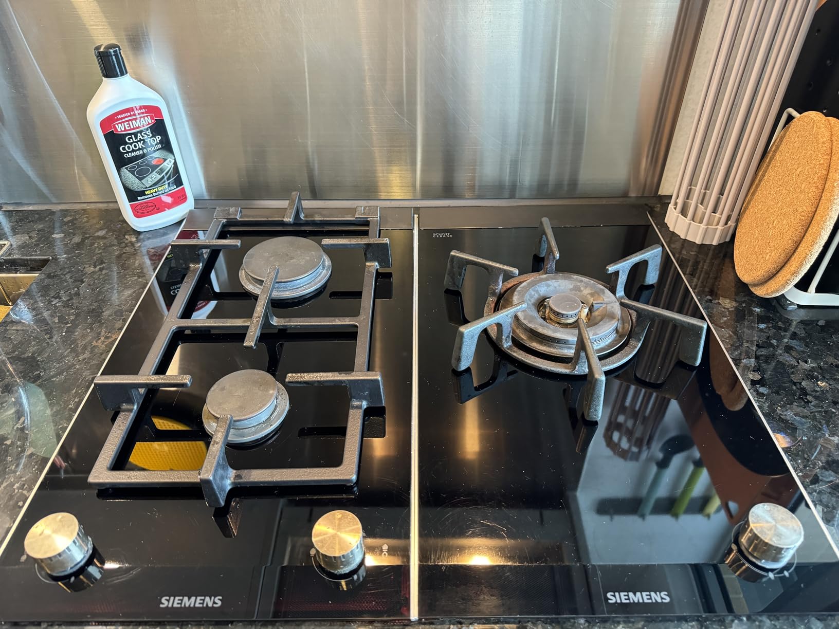 Weiman Glass Cooktop Cleaner Kit - Remove Burned on Food, Grease & Grime and Polish Stovetop, Ceramic & Induction, Streak Free, Cleaning Supplies, 20 Oz, Scrubbing Pad, Razor Scraper Customer Review Weiman Glass Cooktop Cleaner Kit - Remove Burned on Food, Grease & Grime and Polish Stovetop, Ceramic & Induction, Streak Free, Cleaning Supplies, 20 Oz, Scrubbing Pad, Razor Scraper - Customer Photo 4
