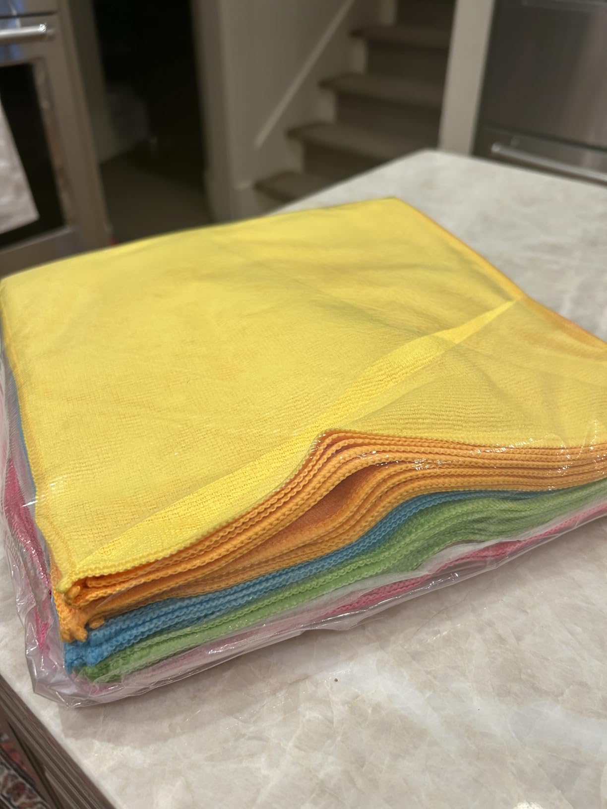 FIXSMITH Microfiber Cleaning Cloth - Pack of 8, Size: 12 x 16 in, Multi-Functional Cleaning Towels, Highly Absorbent Cleaning Rags, Lint-Free, Streak-Free Cleaning Cloths for Car Kitchen Home - Customer Photo 1