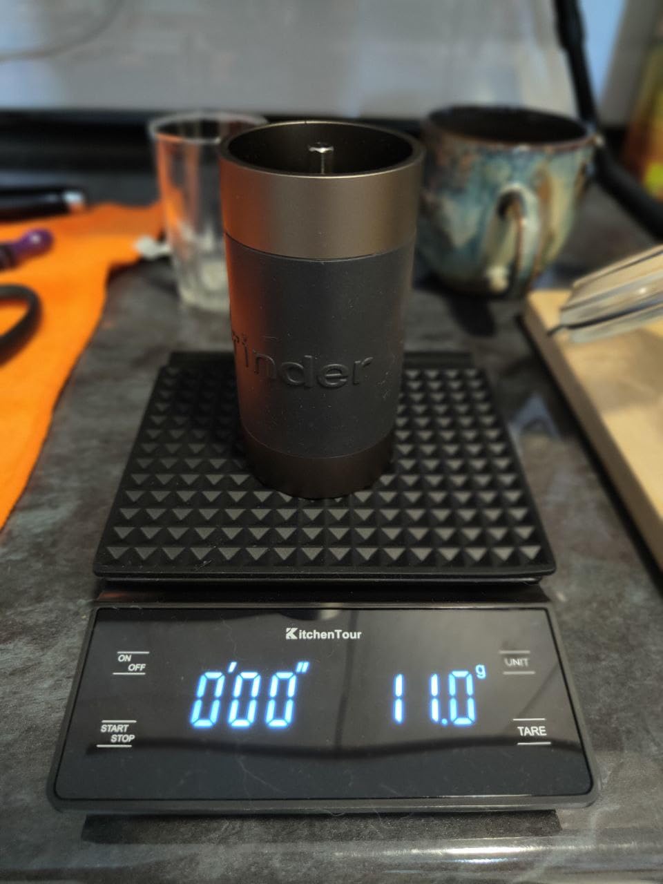 KitchenTour Coffee Scale with Timer 3kg/0.1g High Precision Pour Over Drip Espresso Scale with Back-Lit LCD Display (Batteries Included) Customer Review KitchenTour Coffee Scale with Timer 3kg/0.1g High Precision Pour Over Drip Espresso Scale with Back-Lit LCD Display (Batteries Included) - Customer Photo 2