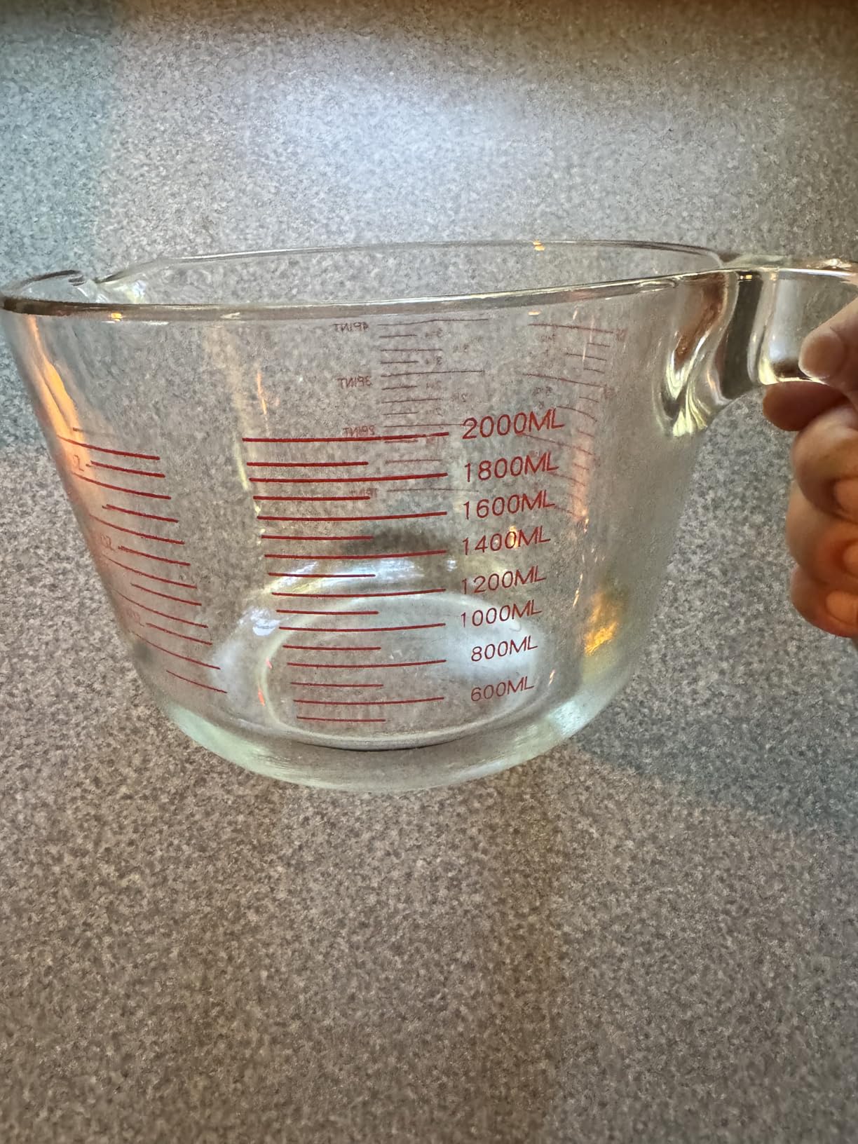 Amazon Basics Glass Measuring Cup, Precise 8 Cup Capacity, Clear Kitchen Measuring Tool, 2 L Customer Review Amazon Basics Glass Measuring Cup, Precise 8 Cup Capacity, Clear Kitchen Measuring Tool, 2 L - Customer Photo 4