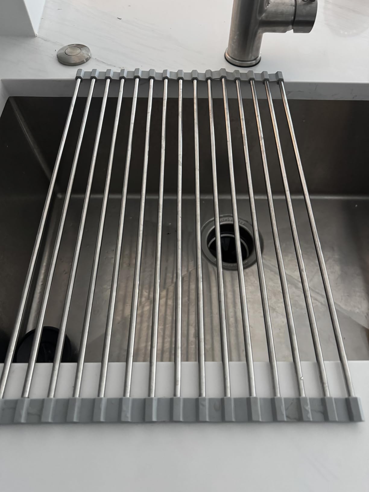 Seropy Roll Up Dish Drying Rack, Over The Sink Dish Drying Rack Kitchen Rolling Dish Drainer, Foldable Sink Rack Mat Stainless Steel Wire Dish Drying Rack for Kitchen Sink Counter Storage 17.5x11.8 Customer Review Seropy Roll Up Dish Drying Rack, Over The Sink Dish Drying Rack Kitchen Rolling Dish Drainer, Foldable Sink Rack Mat Stainless Steel Wire Dish Drying Rack for Kitchen Sink Counter Storage 17.5x11.8 - Customer Photo 1