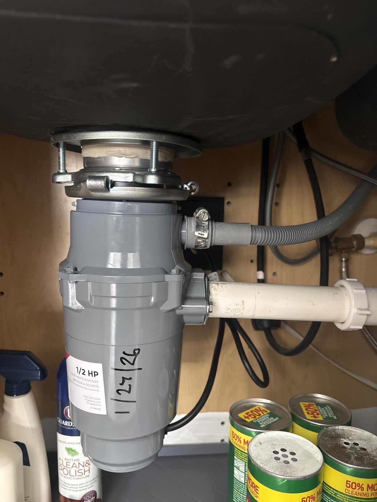 Frigidaire 1.25 HP Corded Garbage Disposal for Kitchen Sinks | FF13DISPC1 - Customer Photo 3