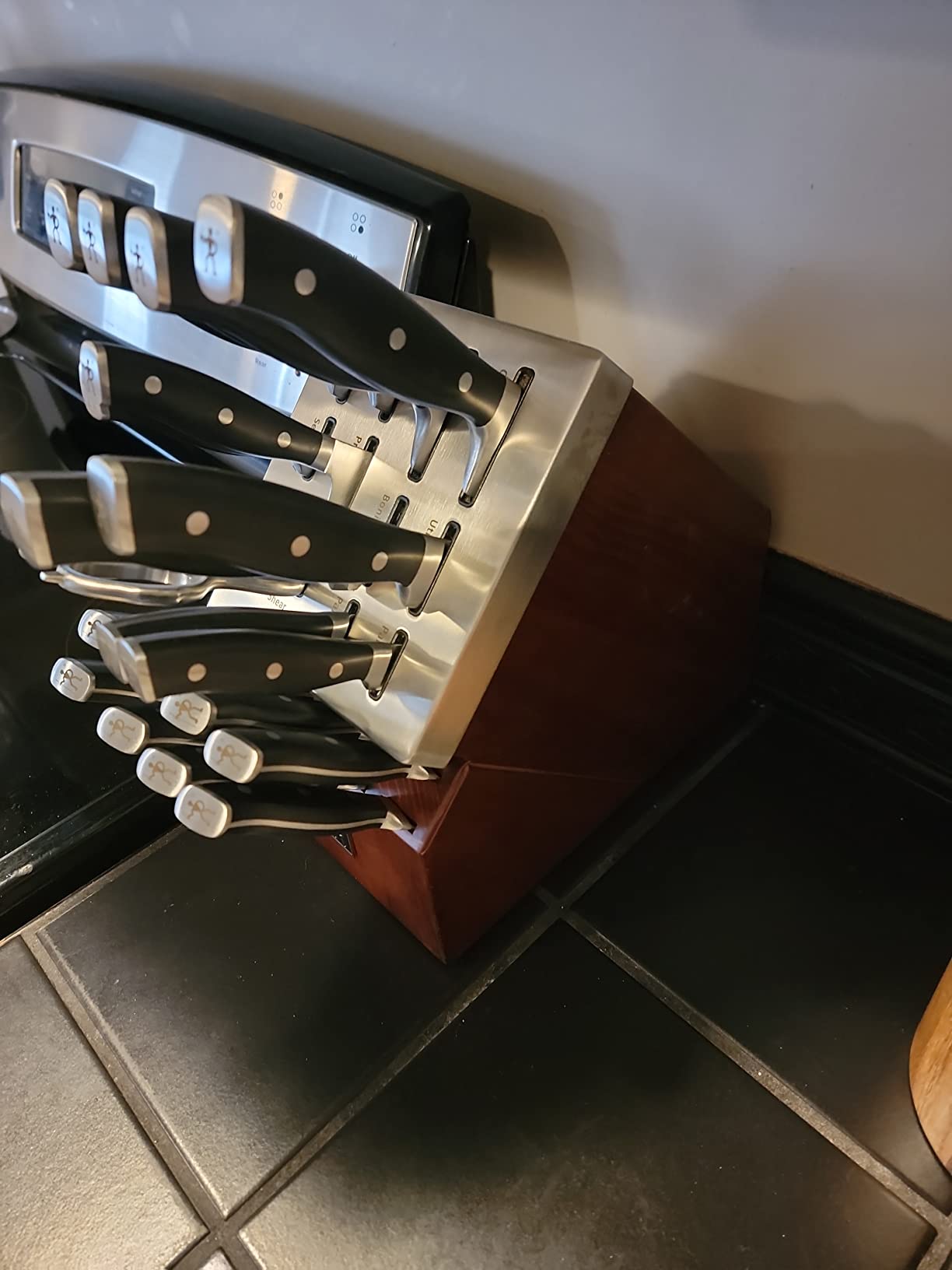 Henckels Forged Accent 20 Piece Self Sharpening Knife Block Set - Black Handles - Customer Photo 1