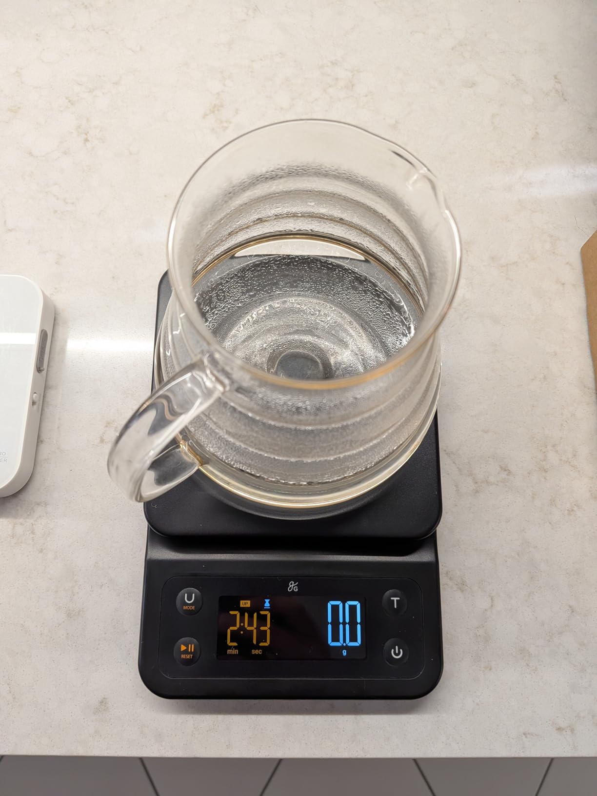 Greater Goods Coffee Scale with Timer - 0.1g Precision Digital Coffee & Espresso Scale for Pour-Over, Coffee Bean Weighing, Barista Brewing, Waterproof Cover, 3kg Capacity (Onyx Black) - Customer Photo 2
