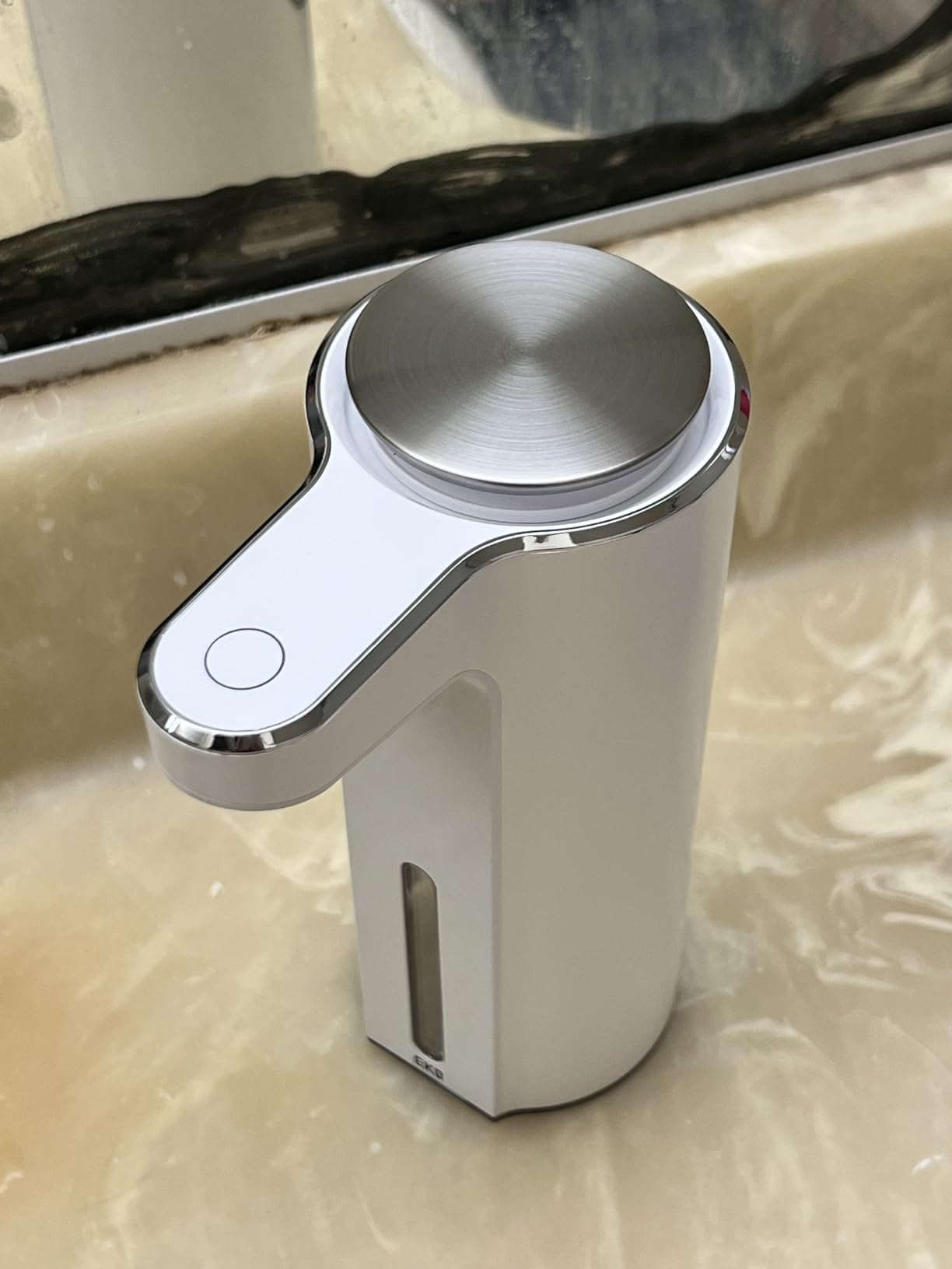 EKO Aroma Touchless Automatic Soap Dispenser for Kitchen and Bathroom, Liquid Hand Soap Dispenser, Water-Resistant and Rechargeable, 9 fl oz (Stainless) Customer Review EKO Aroma Touchless Automatic Soap Dispenser for Kitchen and Bathroom, Liquid Hand Soap Dispenser, Water-Resistant and Rechargeable, 9 fl oz (Stainless) - Customer Photo 1