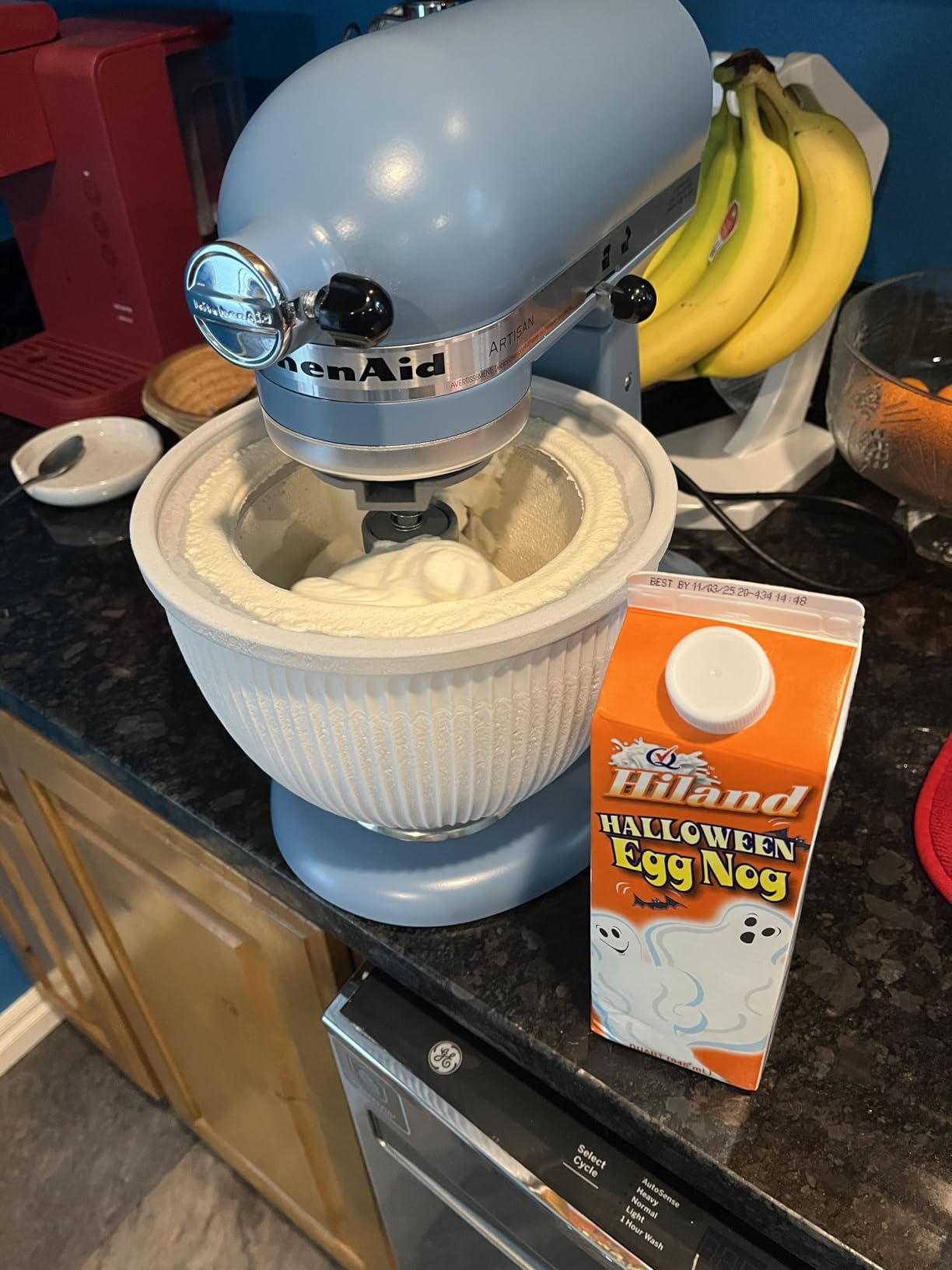KitchenAid Ice Cream Maker Attachment for Stand Mixer, 2 Quart, KSMICM, White - Customer Photo 2