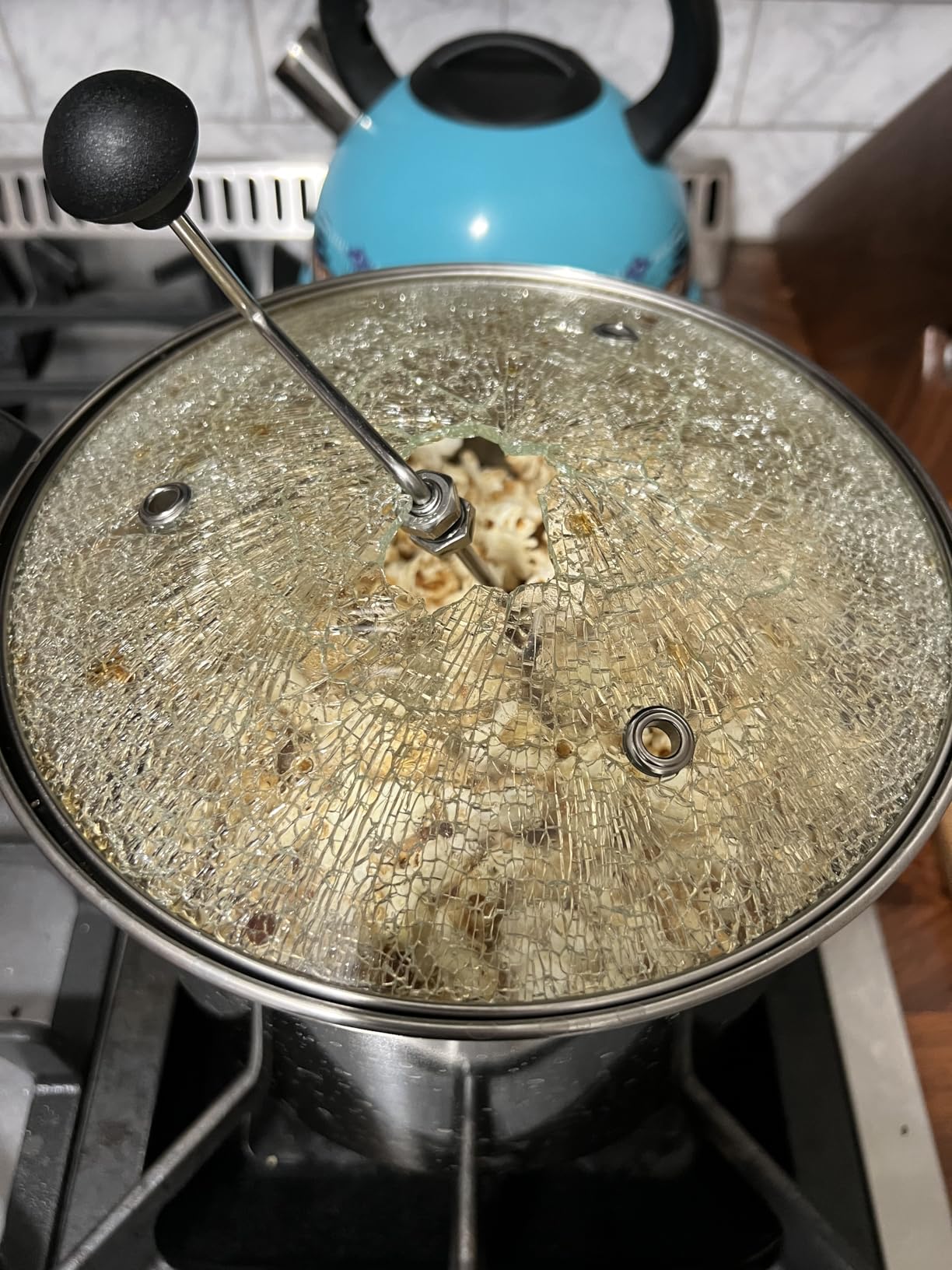 Lehman's Manual Stovetop Popcorn Popper, Stainless Steel Popcorn Maker with Stirring Rod, No Measuring Needed, Doubles as Cooking Pot - Customer Photo 2