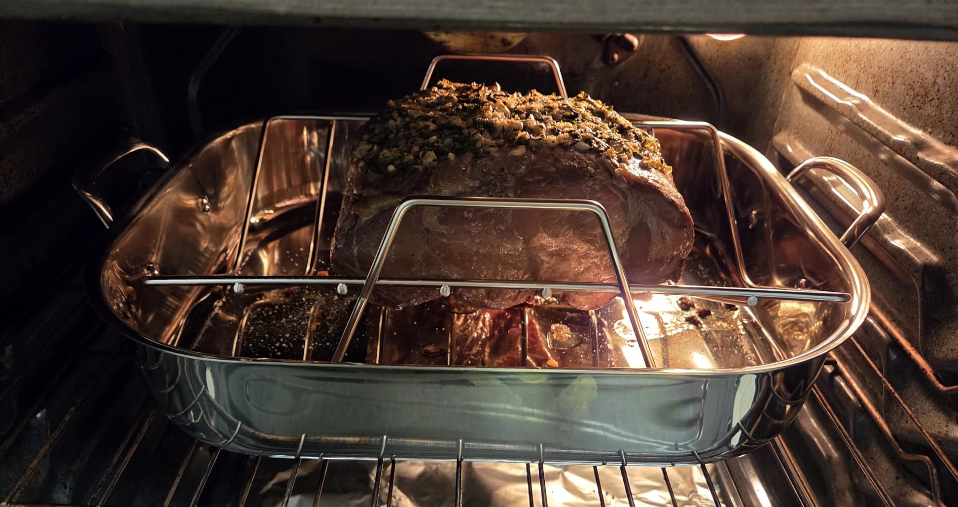 Amazon Basics Stainless Steel Rectangular Roasting Pan with Rack, 16 in - Customer Photo 1