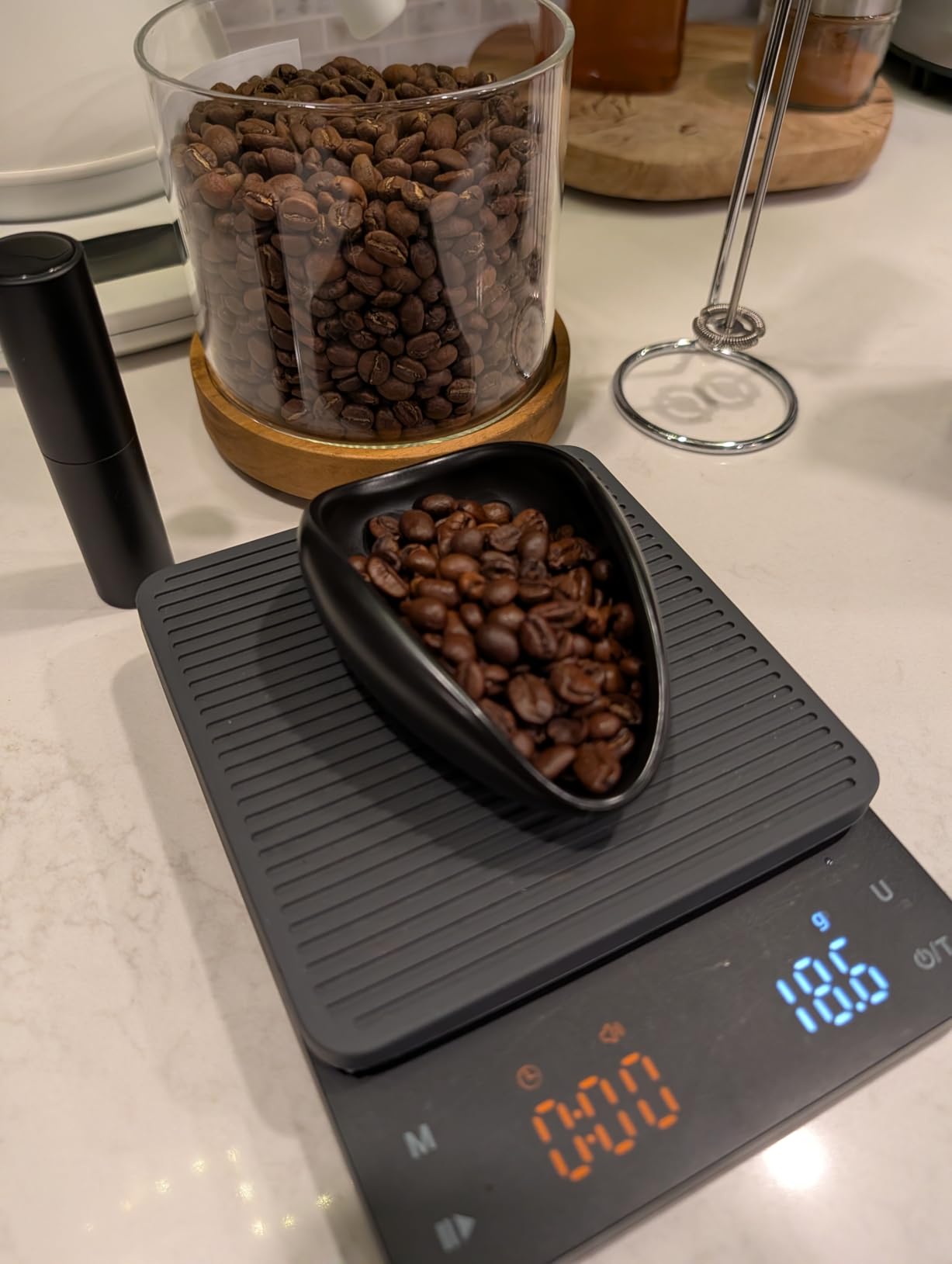 BAGAIL BASICS Coffee Scale with Timer, 0.1g High Precision Kitchen Scale, Pour Over Coffee Scale, Drip Espresso Scale with Auto Tare, Touch Sensor and Silicone Cover - 6.6 lbs/3 kg - Customer Photo 1