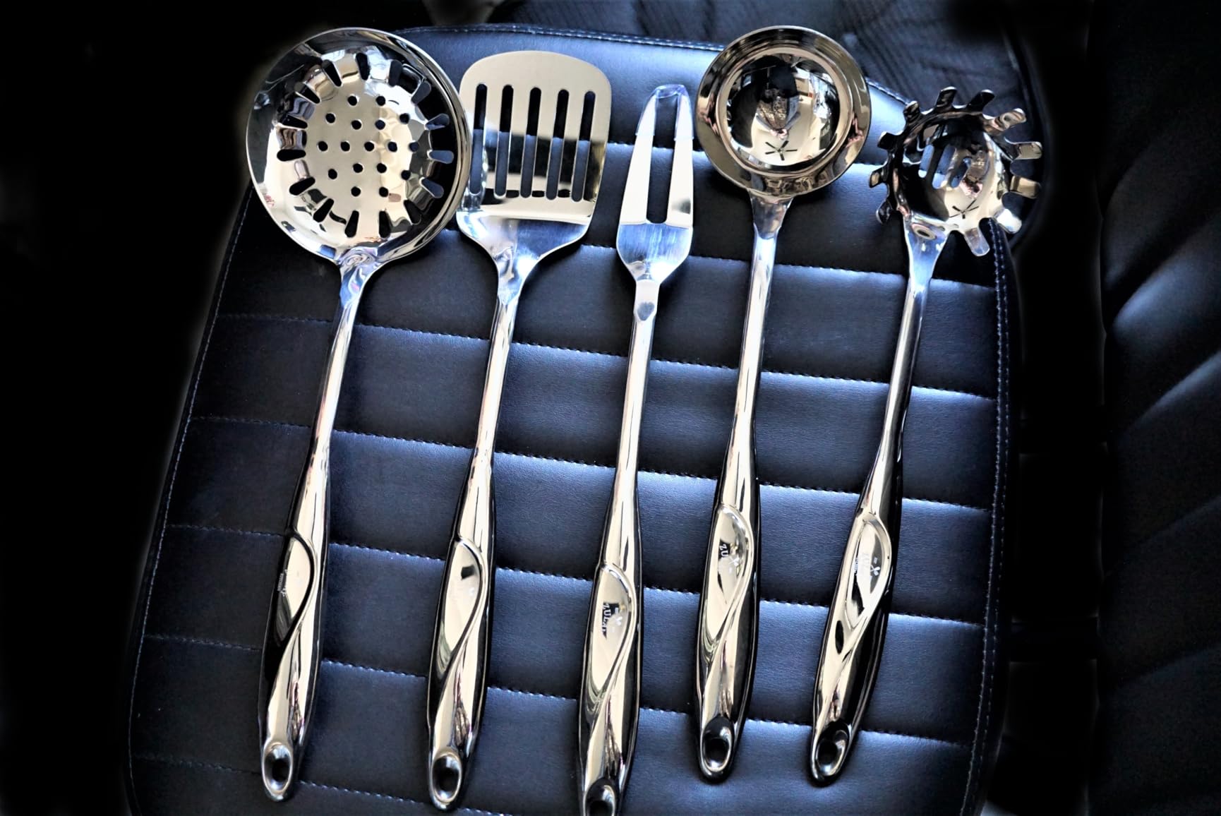 Zulay Kitchen Stainless Steel Cooking Utensil - Stainless Steel Kitchen Utensil - Durable Kitchen Gadgets - Metal Kitchen Accessories - Easy to Clean Kitchen Tools - 8 Piece Set - Customer Photo 1