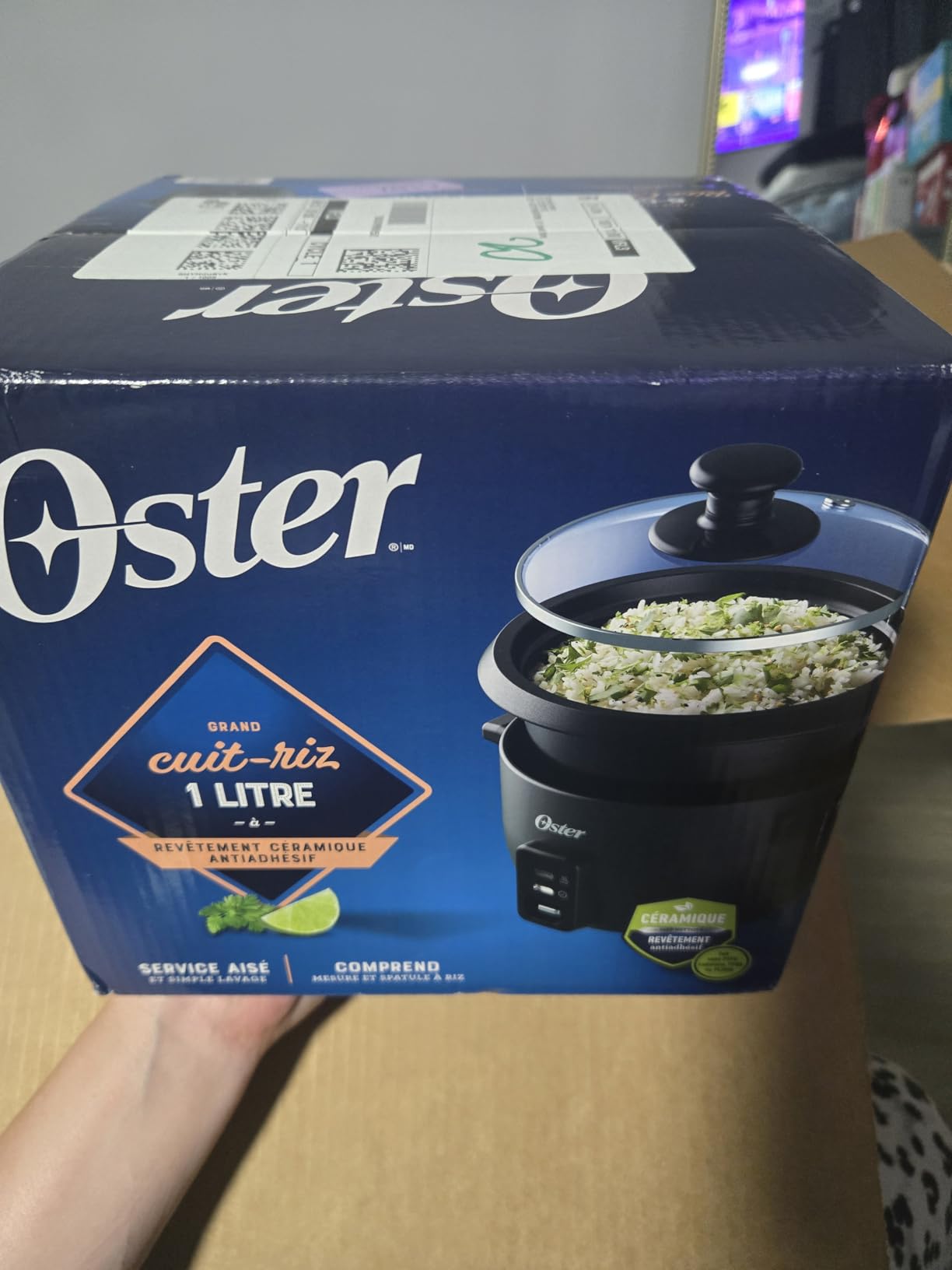 Oster 6-Cup Rice Cooker with Steamer Tray, Electric Rice Maker, Automatic Keep Warm, Nonstick Inner Pot, Black - Customer Photo 2