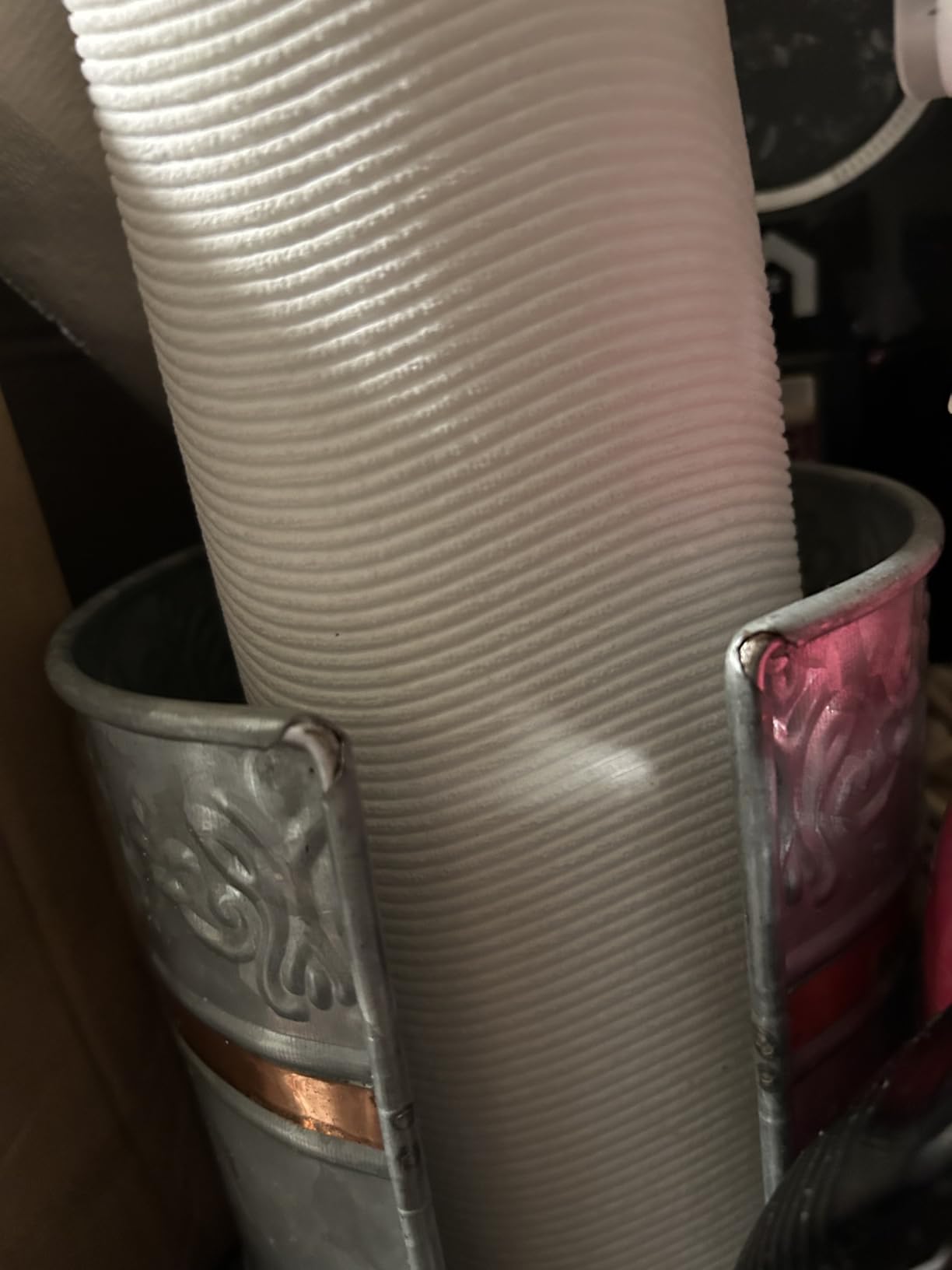 Scott Paper Towels, Choose-A-Sheet, 6 Double Rolls = 12 Regular Rolls (108 Sheets Per Roll) Customer Review Scott Paper Towels, Choose-A-Sheet, 6 Double Rolls = 12 Regular Rolls (108 Sheets Per Roll) - Customer Photo 1