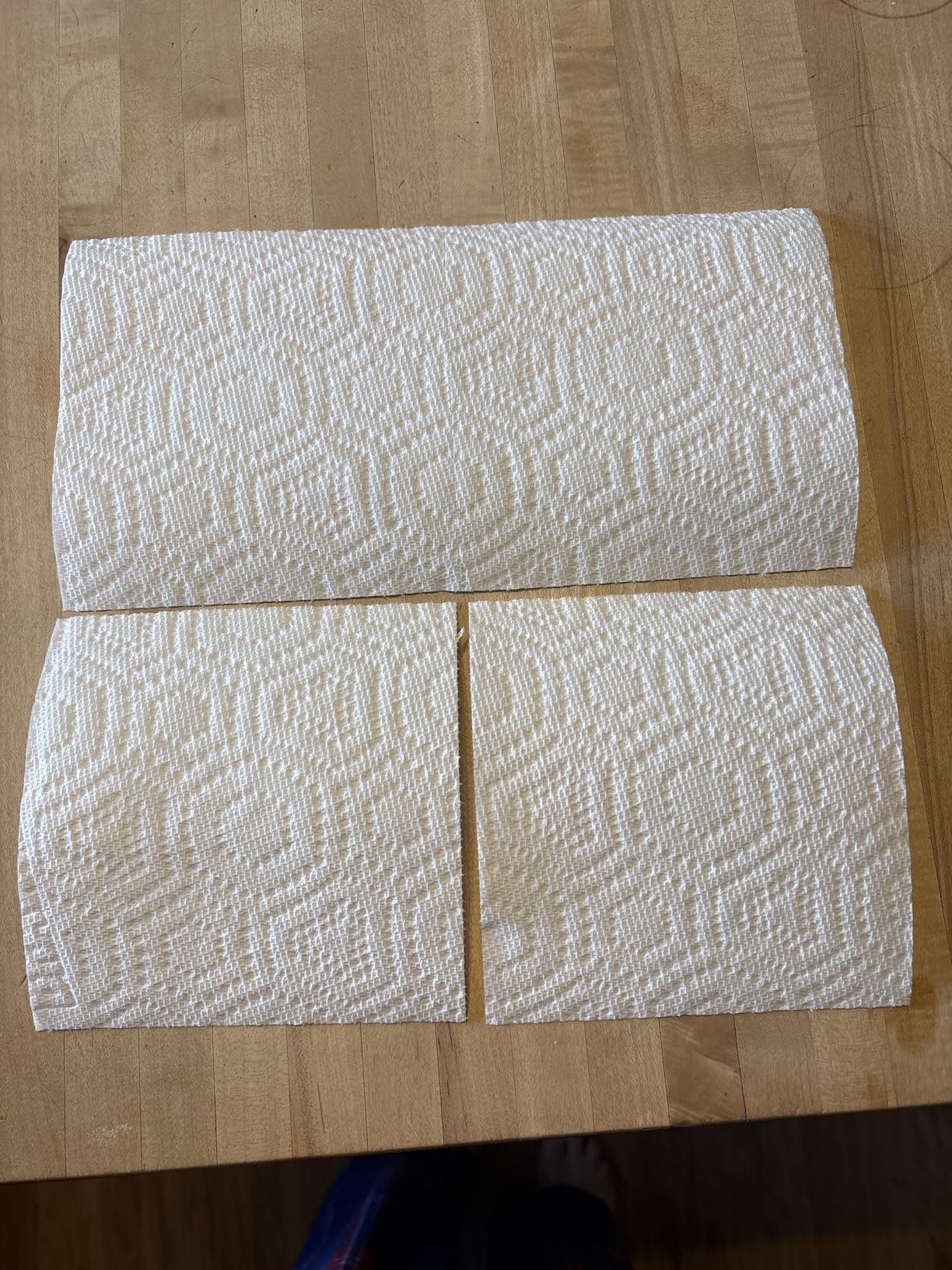 Brawny Tear-A-Square 3-Ply Paper Towels, 8 Triple = 24 Regular Rolls, Strong, Absorbent, and Durable with 3 Sheet Sizes (Quarter, Half, Full) Customer Review Brawny Tear-A-Square 3-Ply Paper Towels, 8 Triple = 24 Regular Rolls, Strong, Absorbent, and Durable with 3 Sheet Sizes (Quarter, Half, Full) - Customer Photo 1