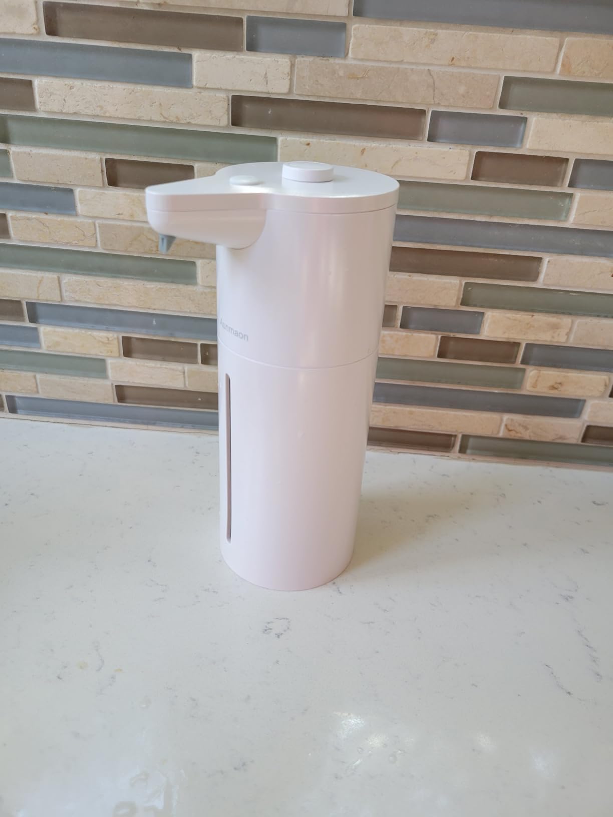 Aunmaon Automatic Soap Dispenser Touchless, Hands-Free, Multi Adjustable Volume, Long Battery Life, Compatible with Thick & Thin Dish/Hand Soap for Bathroom and Kitchen, Easy for Toddlers, Black Customer Review Aunmaon Automatic Soap Dispenser Touchless, Hands-Free, Multi Adjustable Volume, Long Battery Life, Compatible with Thick & Thin Dish/Hand Soap for Bathroom and Kitchen, Easy for Toddlers, Black - Customer Photo 3