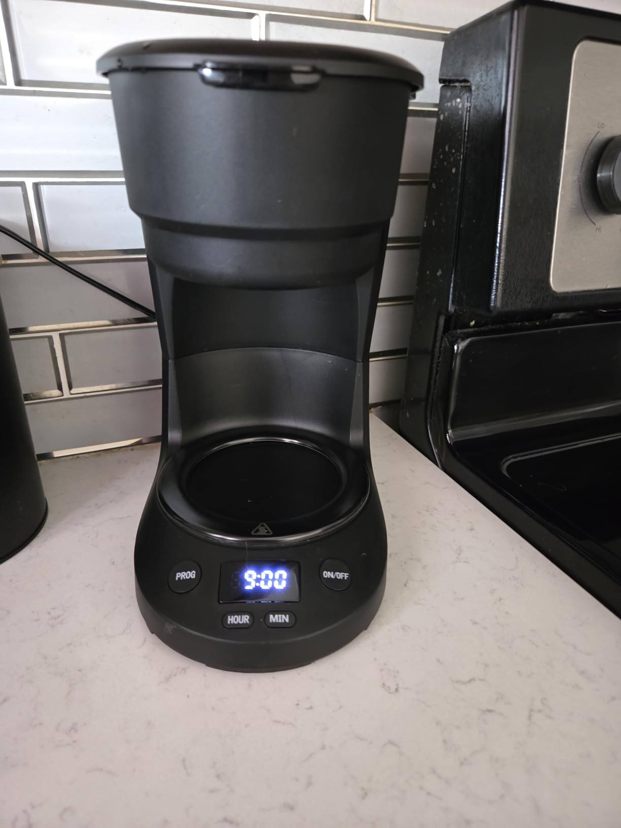5-Cup Programmable Drip Coffee Maker, a compact coffee machine with a digital clock and 24-hour programmable timer, featuring Auto Shut-Off, and a Removable Filter Basket for Home & Office Customer Review 5-Cup Programmable Drip Coffee Maker, a compact coffee machine with a digital clock and 24-hour programmable timer, featuring Auto Shut-Off, and a Removable Filter Basket for Home & Office - Customer Photo 1