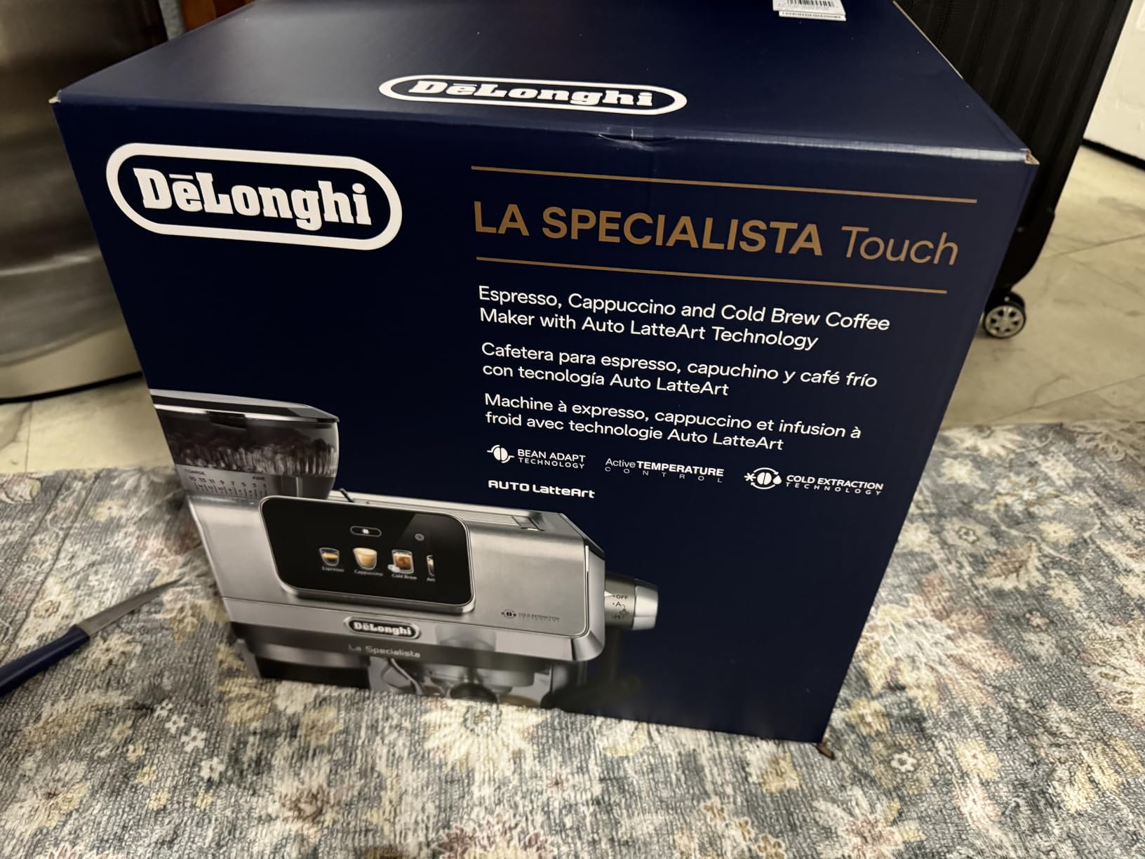 De'Longhi La Specialista Touch Espresso Machine with Grinder & Milk Frother - Cold Brew & Iced Coffee Maker, Burr Grinder, 10 Drink Presets, Compact Bean to Cup, Award-Winning Italian Design - Customer Photo 2