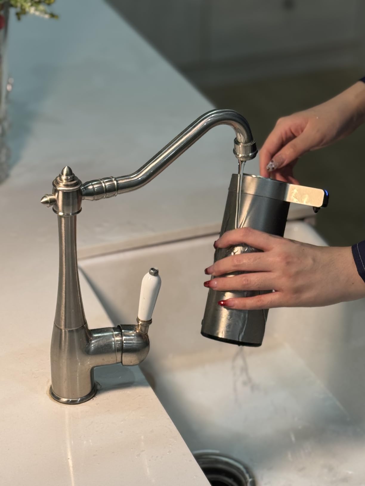 SUNLY Touchless Automatic Soap Dispenser - Clog-Free Pump, 0.2s Fast Sensor, USB-C Rechargeable, Smudge-Resistant Stainless Steel, for Kitchen & Bathroom Soap Dispenser Customer Review SUNLY Touchless Automatic Soap Dispenser - Clog-Free Pump, 0.2s Fast Sensor, USB-C Rechargeable, Smudge-Resistant Stainless Steel, for Kitchen & Bathroom Soap Dispenser - Customer Photo 1