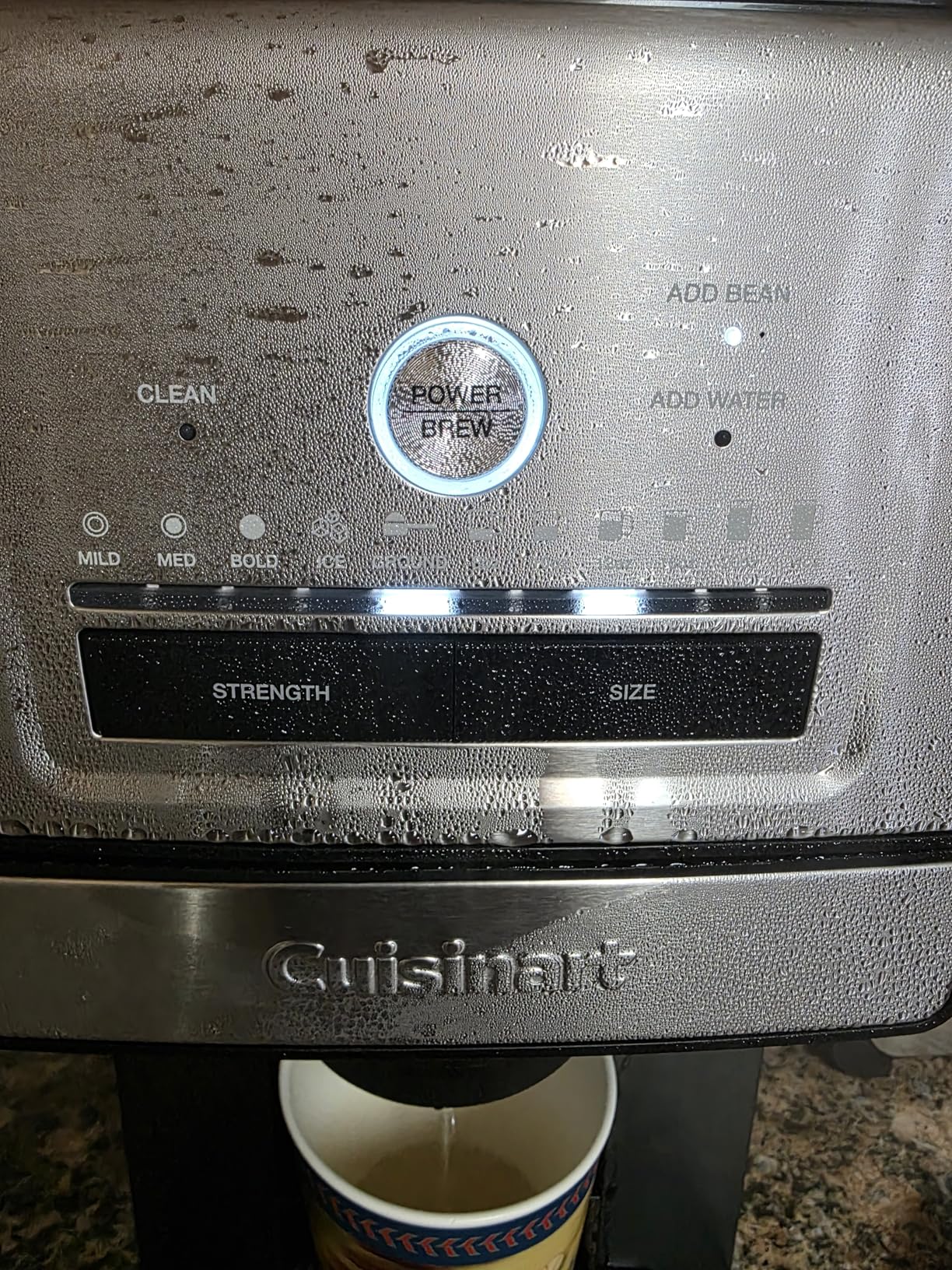 Cuisinart Coffee Maker, Custom Grind and Brew Single Cup Coffee Maker, 6 Cup Sizes, Built-in Stainless Steel Burr Mill, Adjustable Strength, Grind Control and Over Ice Feature, Easy Cleaning, DGB-30 - Customer Photo 3