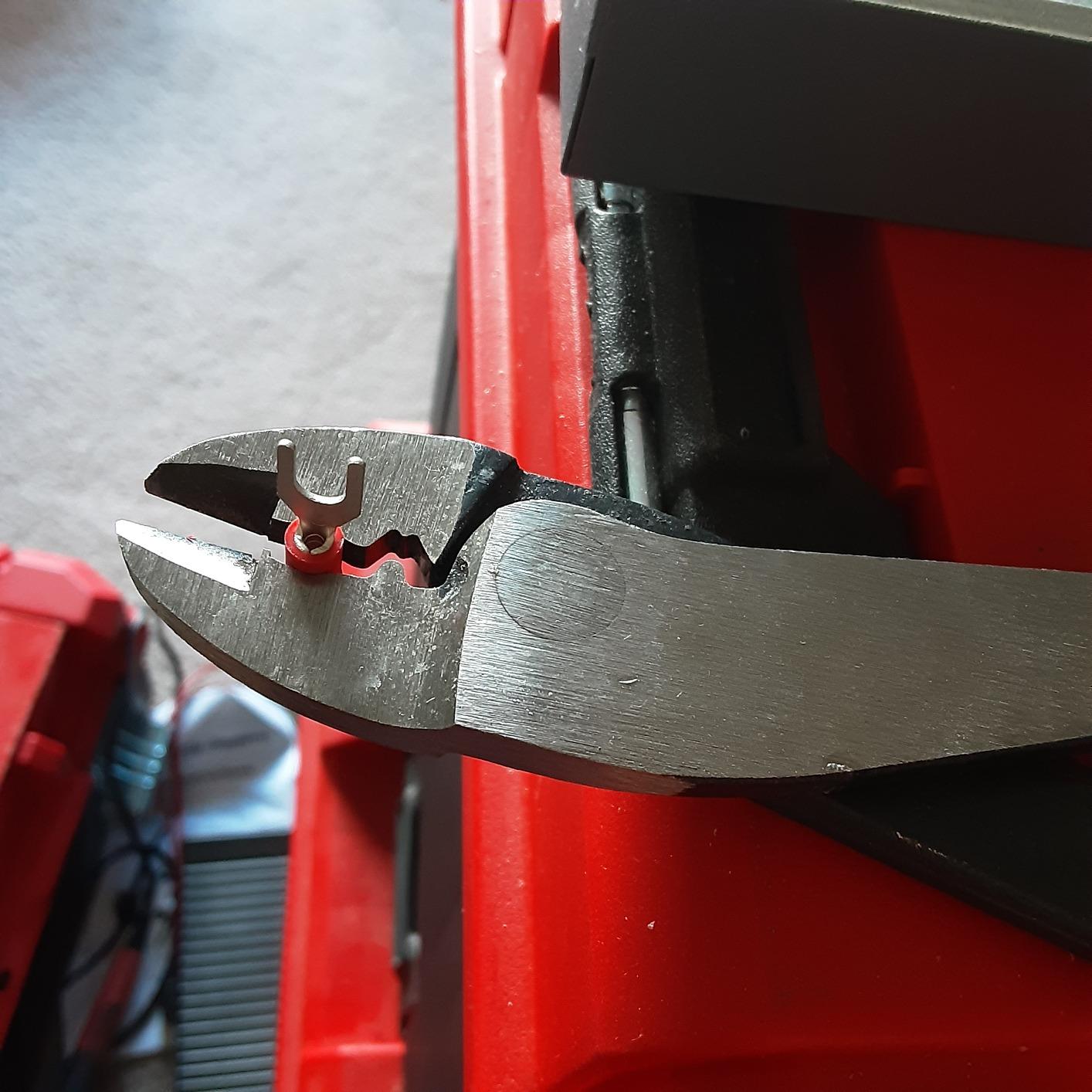 Channellock 909 9.5-Inch Wire Crimping Tool | Electrician's Terminal Crimp Pliers with Cutter are Designed for Insulated and Non-Insulated Connections customer photo 2