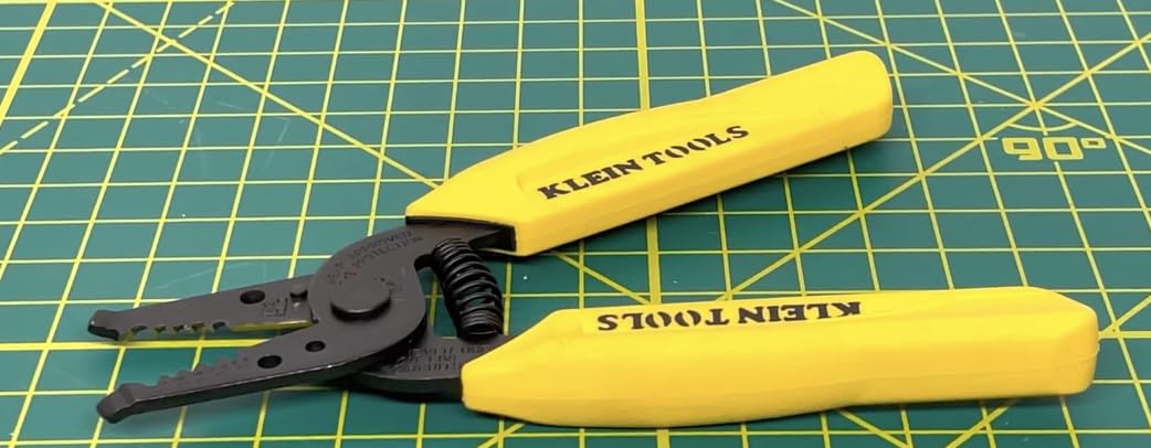 Klein Tools 11048 Dual Wire Stripper Cutter for Solid Wire, Made in USA customer photo 1