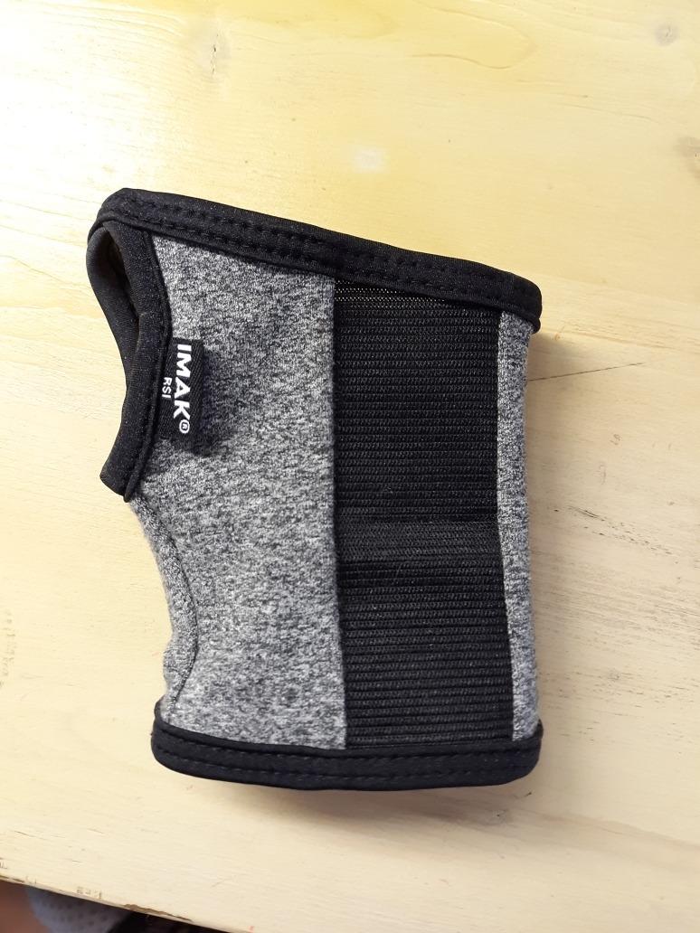 Brownmed IMAK RSI Computer Glove - Wrist Brace for Carpal Tunnel Relief - Compression Glove for Wrist & Hand Support customer photo 2