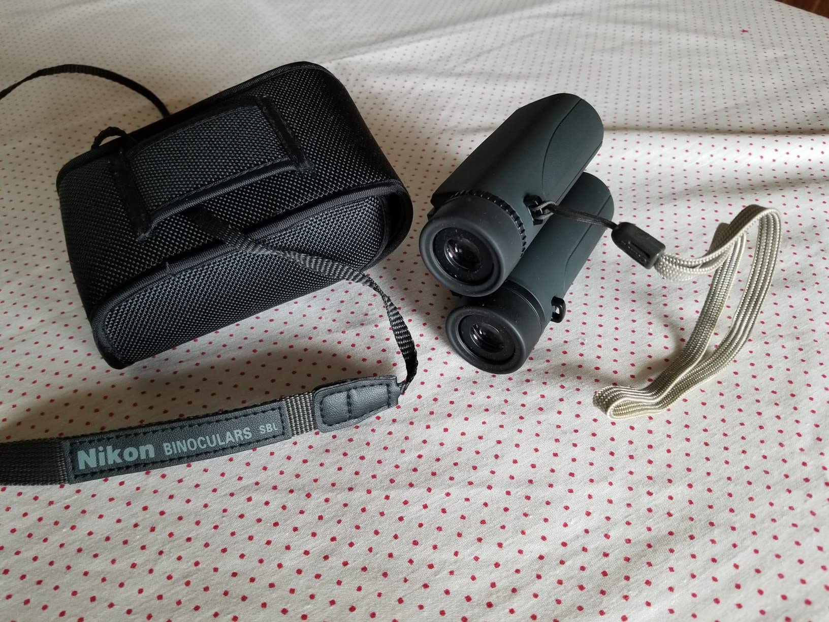 Nikon Trailblazer 8x25mm ATB Binoculars - Compact, Waterproof & Fogproof, Bright Multilayer-Coated Optics, Roof Prism - All-Terrain Outdoor Wildlife Viewing & Birdwatching Binoculars customer photo 1