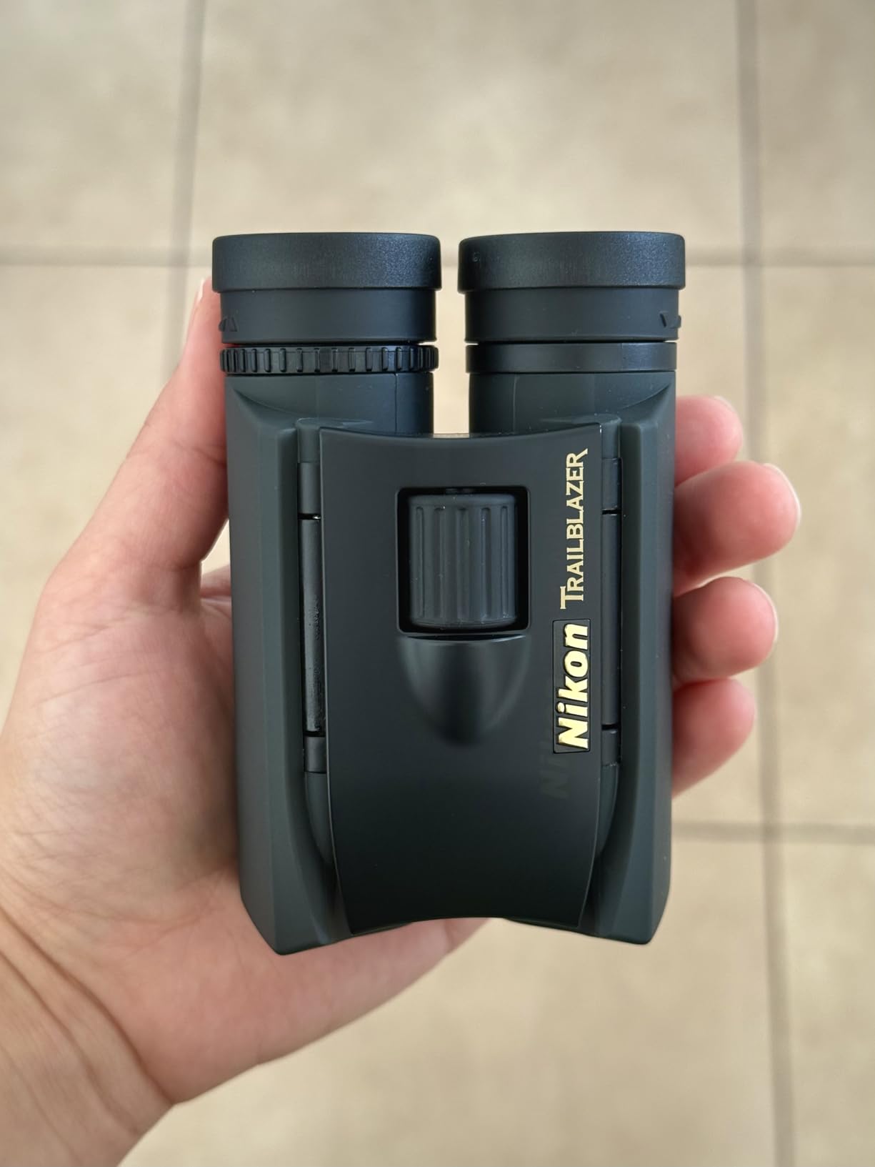 Nikon Trailblazer 8x25mm ATB Binoculars - Compact, Waterproof & Fogproof, Bright Multilayer-Coated Optics, Roof Prism - All-Terrain Outdoor Wildlife Viewing & Birdwatching Binoculars customer photo 2