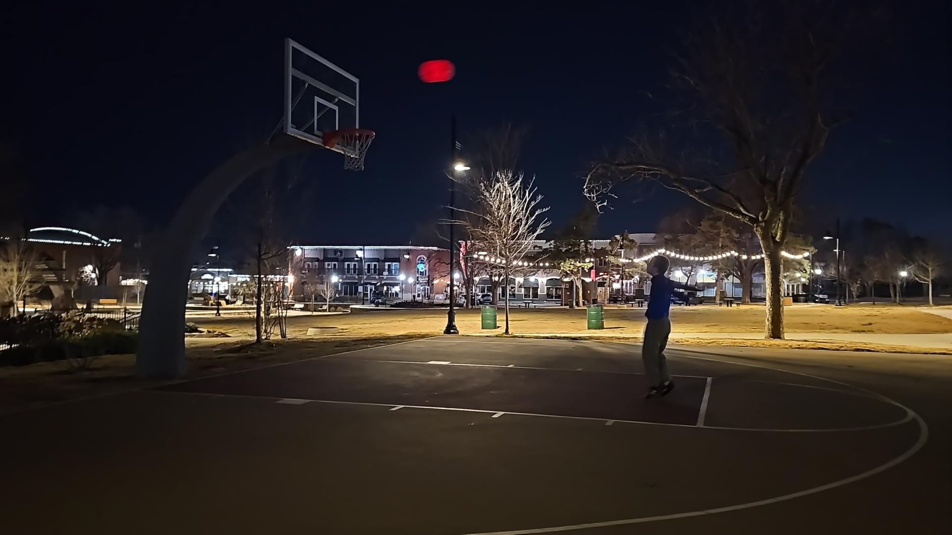 GlowCity Glow in The Dark Basketball - Size 5, 6, 7 Light Up Ball for Kids, Teens & Adults - Night Outdoor Games - Sports Birthday Gifts Ideas for Boys Ages 6 7 8 9 10 11 12 13 14 15 customer photo 2