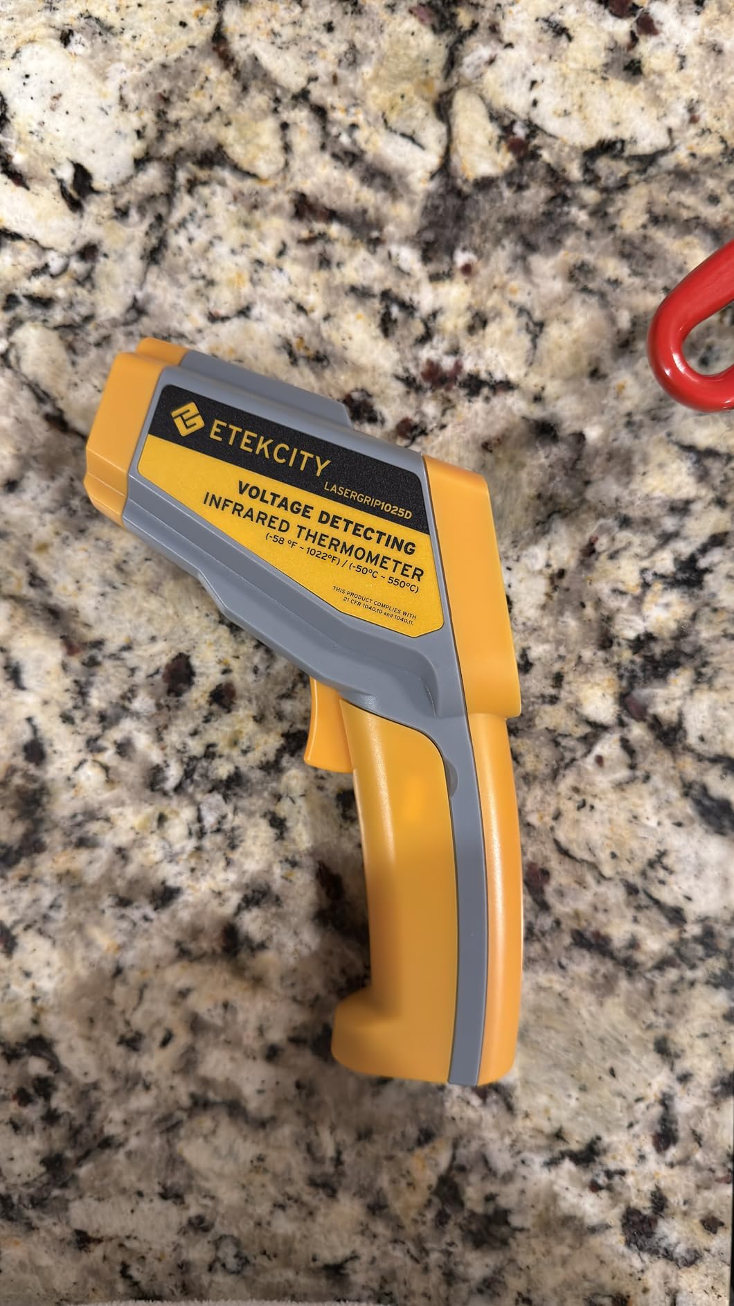 Etekcity Infrared Thermometer Laser Temperature Gun 1080, -58°F~ 1130°F for Meat Food Candy Pizza Oven, Heat Gun for Cooking, Kitchen, Fridge, Reptile, BBQ, HAVC, Adjustable Emissivity & Max Measure customer photo 1