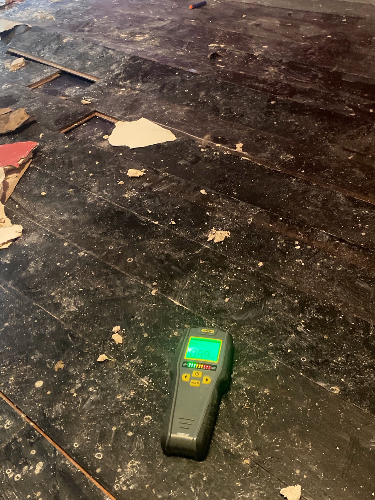 General Tools Digital Moisture Meter MMD7NP - Humidity Sensor - Pinless and Non-Invasive customer photo 2
