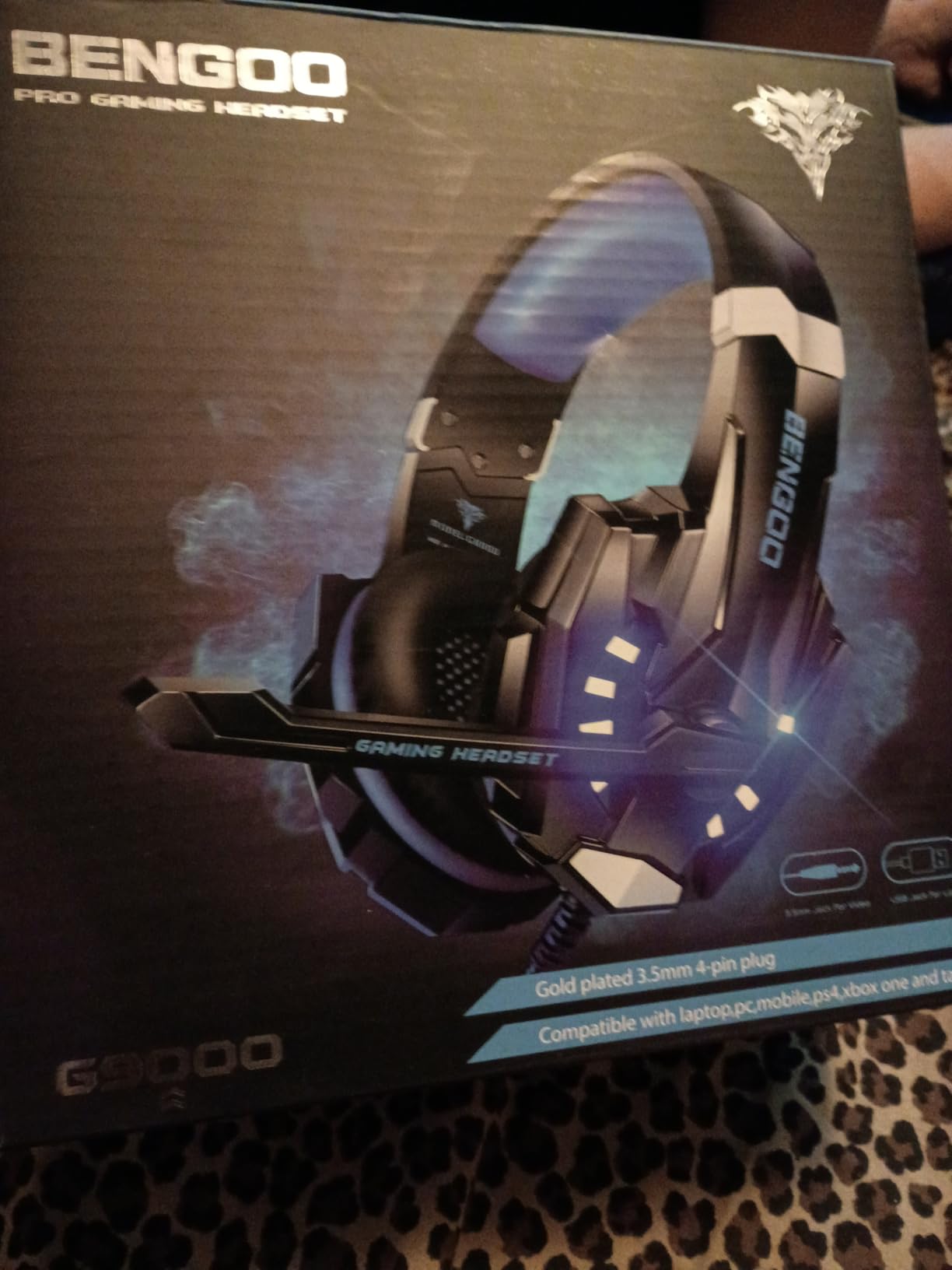 BENGOO G9000 Stereo Gaming Headset for PS4 PC Xbox One PS5 Controller, Noise Cancelling Over Ear Headphones with Mic, LED Light, 7.1 Surround Sound customer photo 2