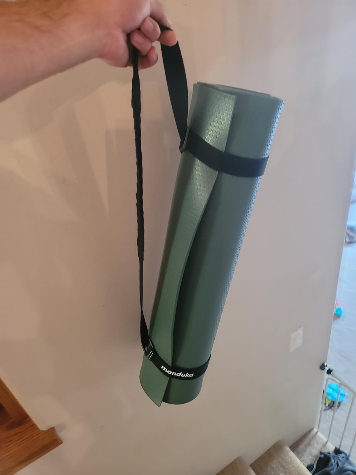 Manduka Yoga Commuter Mat Carrier - Eco-Friendly Cotton, Easy to Carry, Hands-Free, For All Mat Sizes, 68